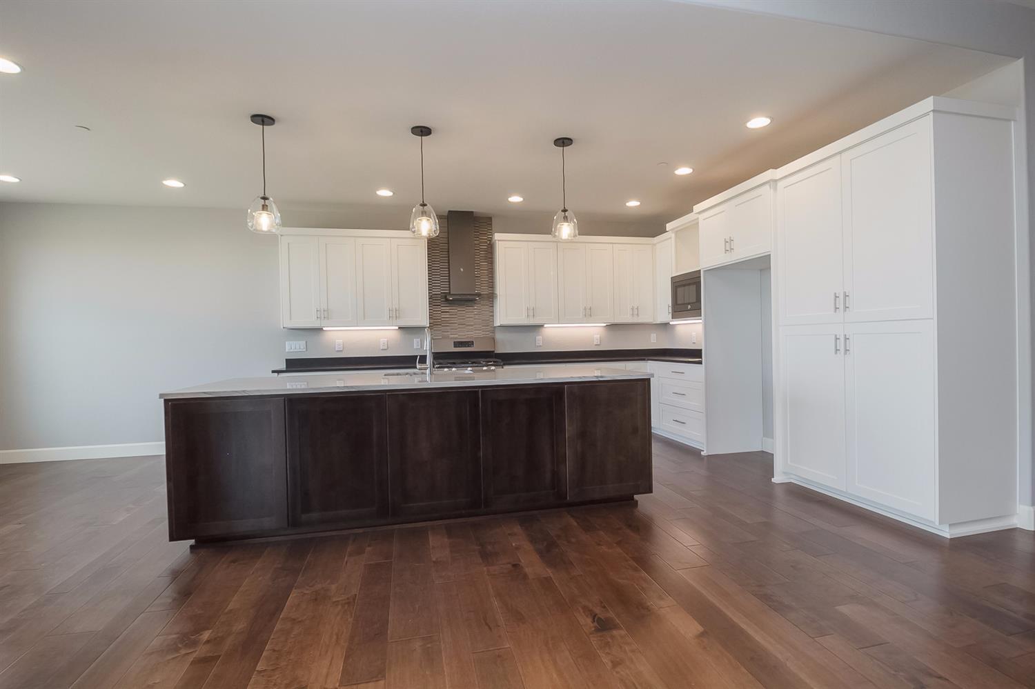 Annapolis Drive Estates - Residential