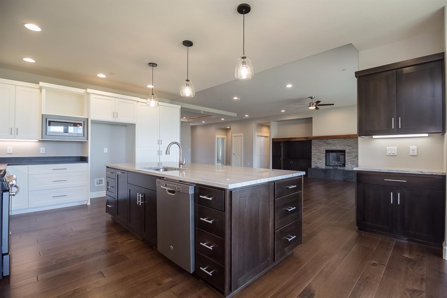 Annapolis Drive Estates - Residential
