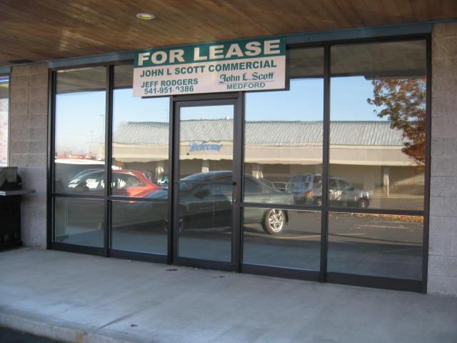ONE MONTH FREE RENT!!! Phoenix's Busiest Commercial Center. Very Tenant friendly terms. All spaces approximately 1000 square feet and include private bath. Have a new idea or business? Lets talk about it. Landlord is very open and helpful in getting tenants up and running. All terms negotiable. NNN charges are an additional $270.15 on all units. Plus an additional 10% management fee.