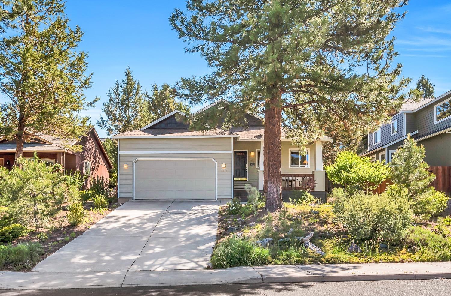 NW Bend home w/ current short term vacation rental permit! Enjoy living or vacationing amongst tall Ponderosas in a lovely established neighborhood. Peek-a-boo mtn views & amazing sunsets from the covered front porch. Vaulted ceilings & hardwood flrs welcome you into a bright living & dining area. Well-appointed kitchen opens to cozy great rm w/ gas FP. Back patio perfect for BBQs. SW facing driveway offers great sun exposure. Spacious master suite, 2 addt'l beds & a bath complete this well cared for home.