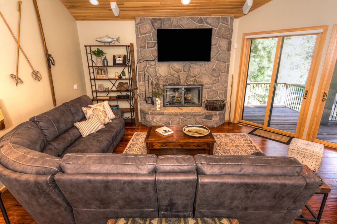 Fairway Crest Village - Residential