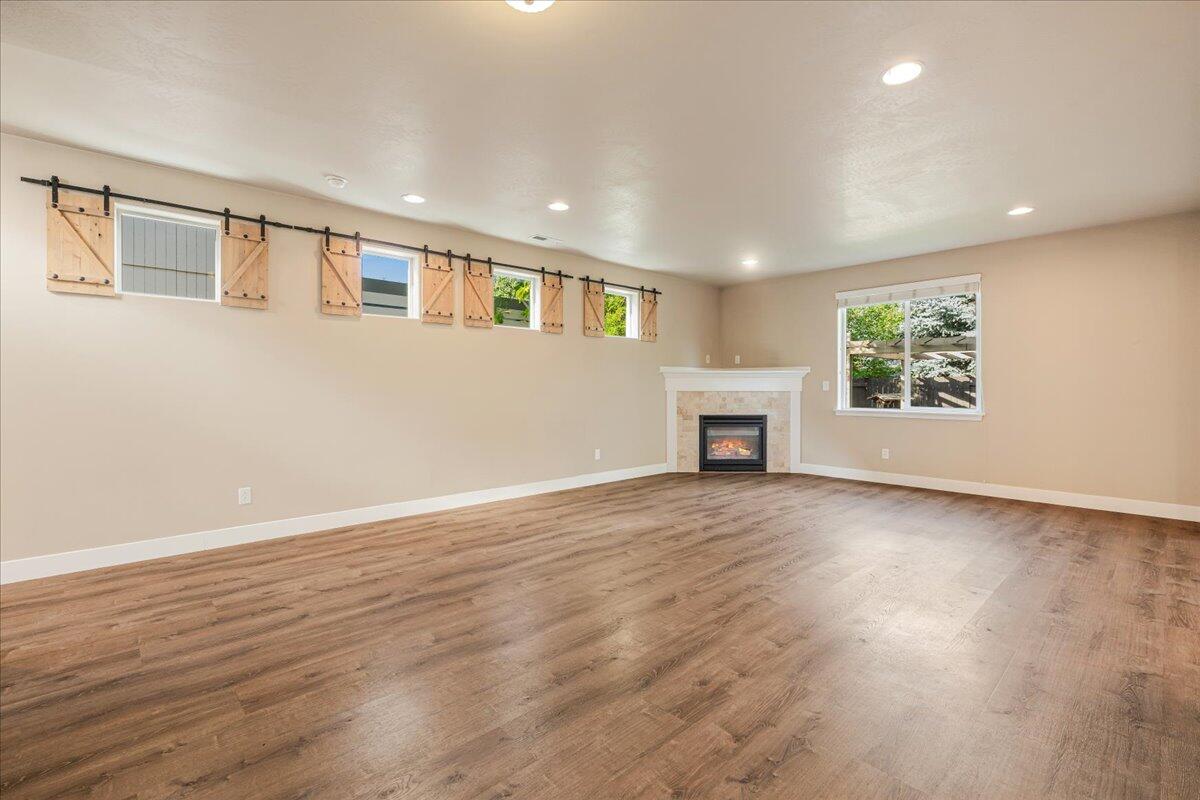 South Point - Residential