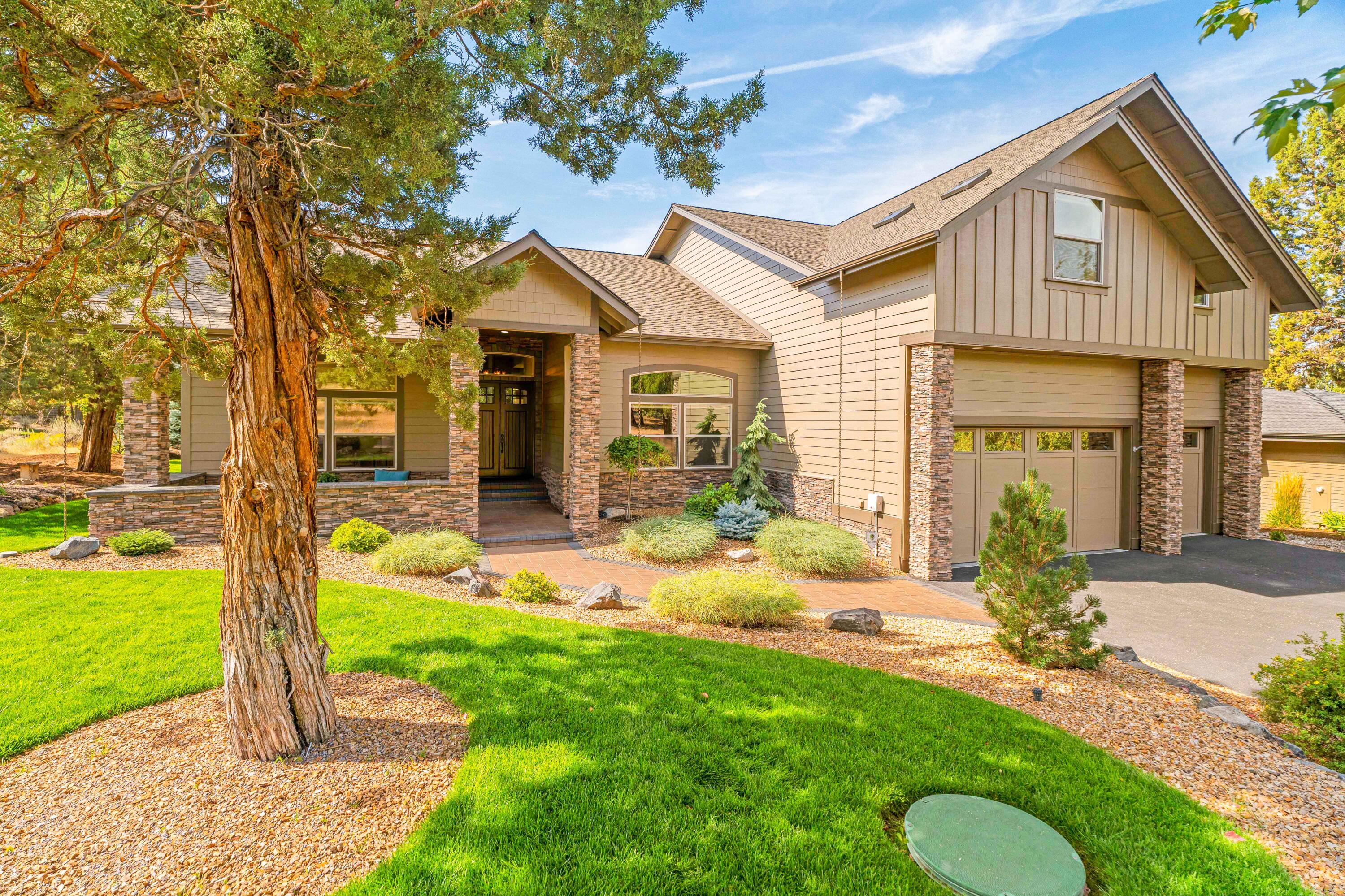 Eagle Crest - Residential