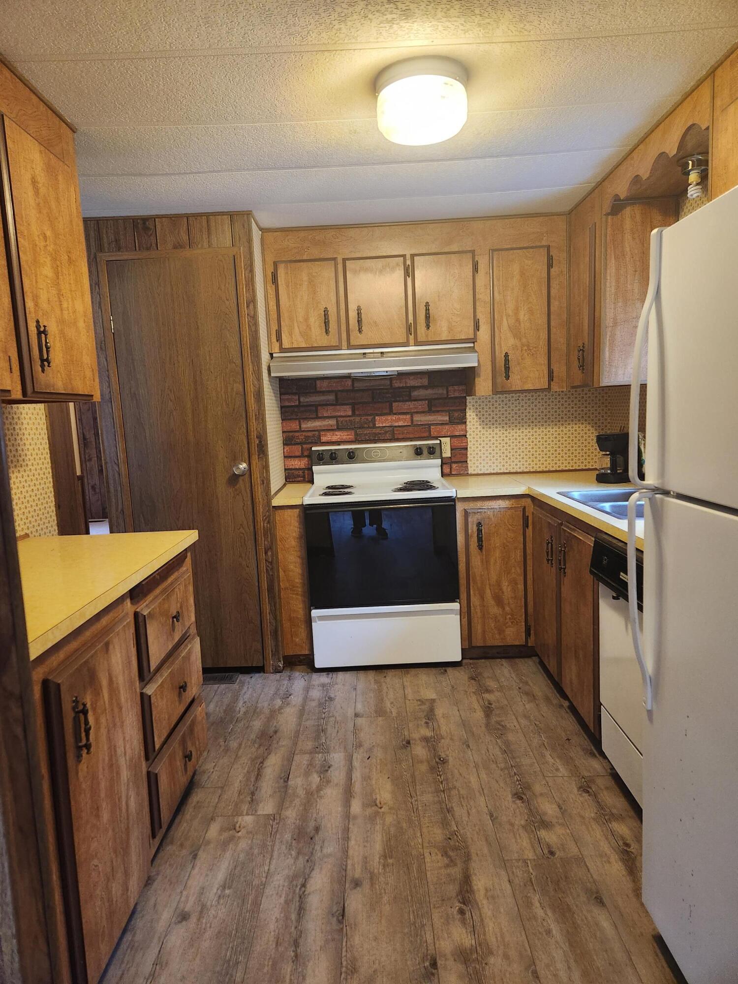 Ponderosa Pines - Residential