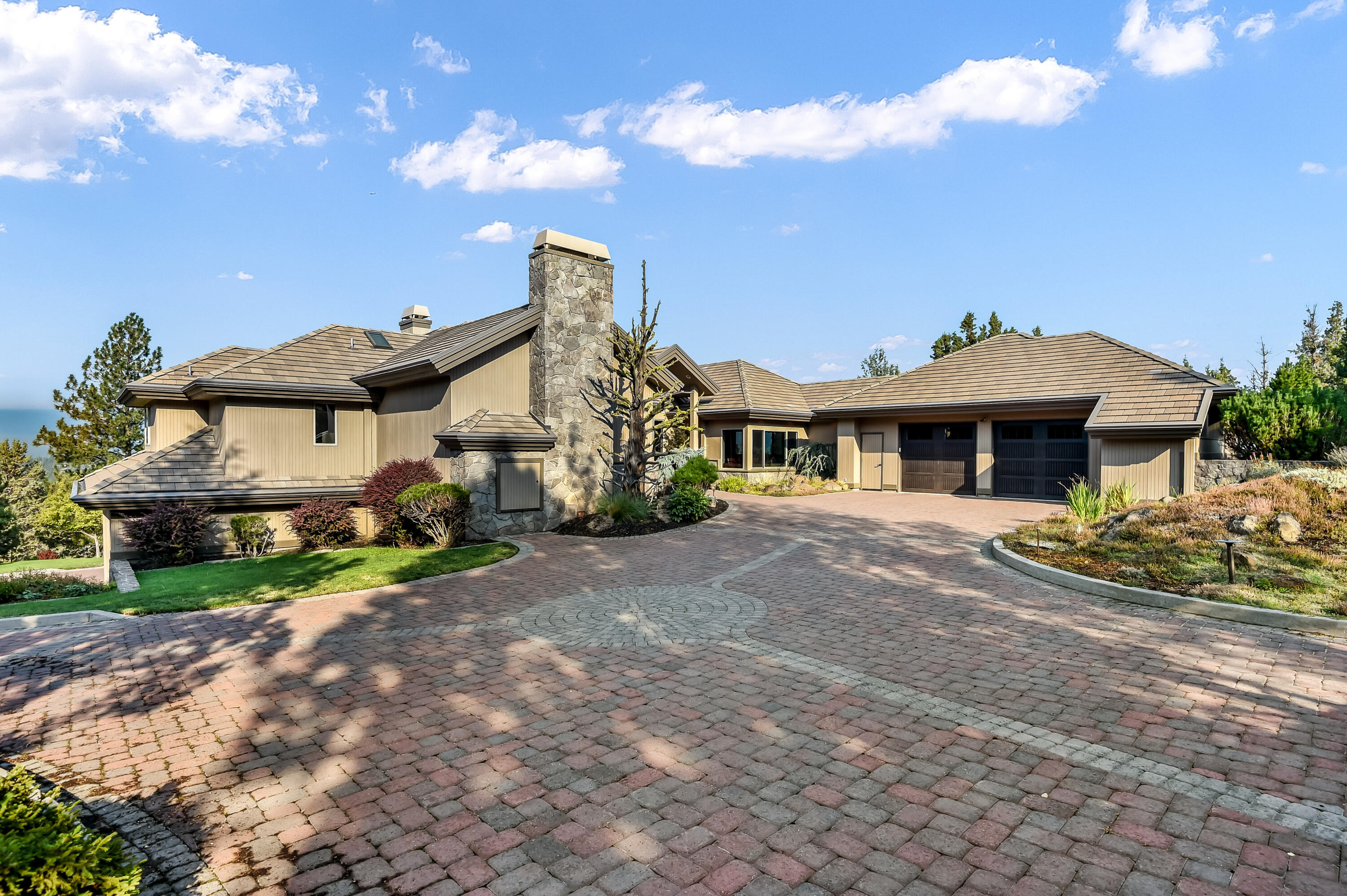 Awbrey Butte - Residential