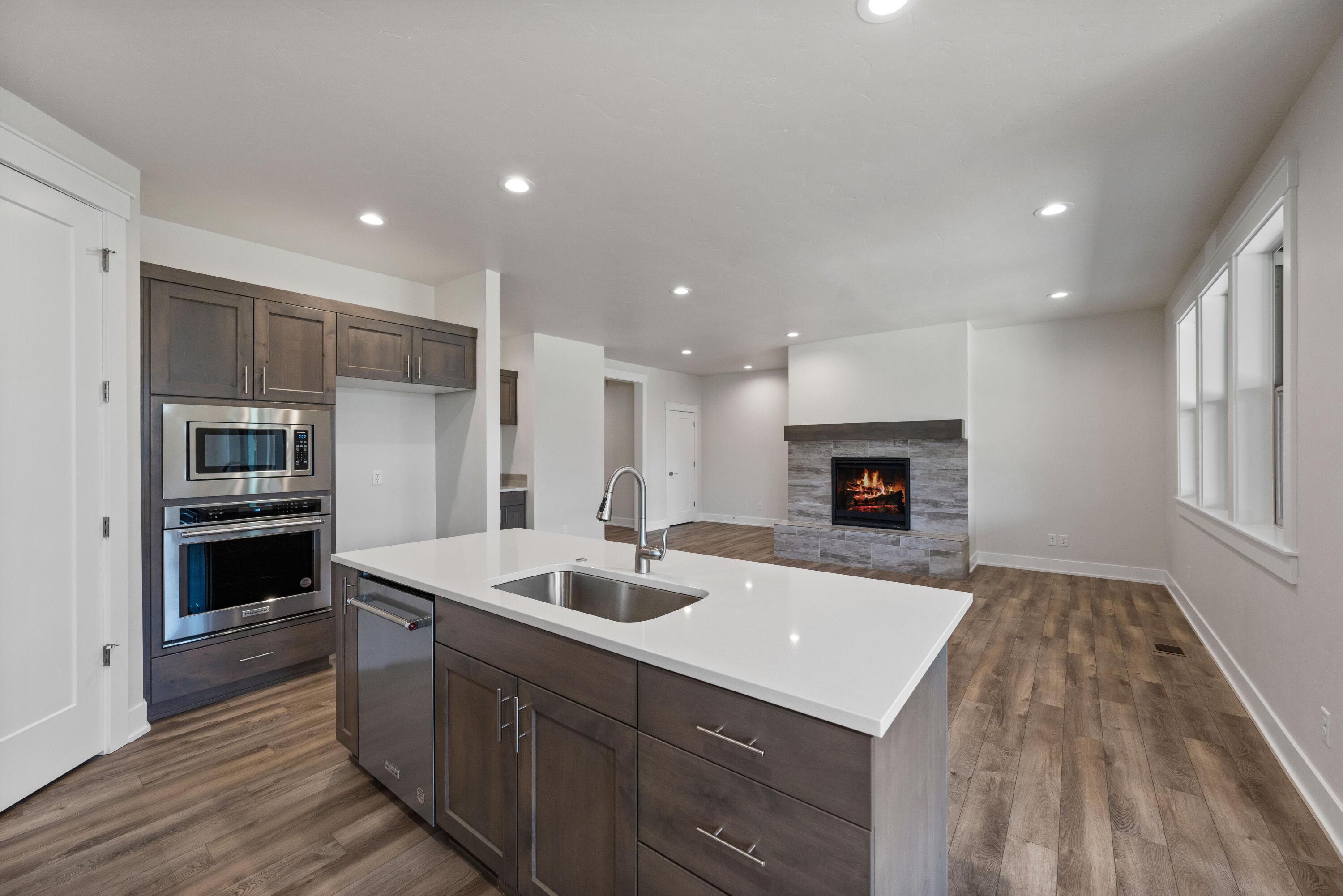 Dry Canyon - Residential
