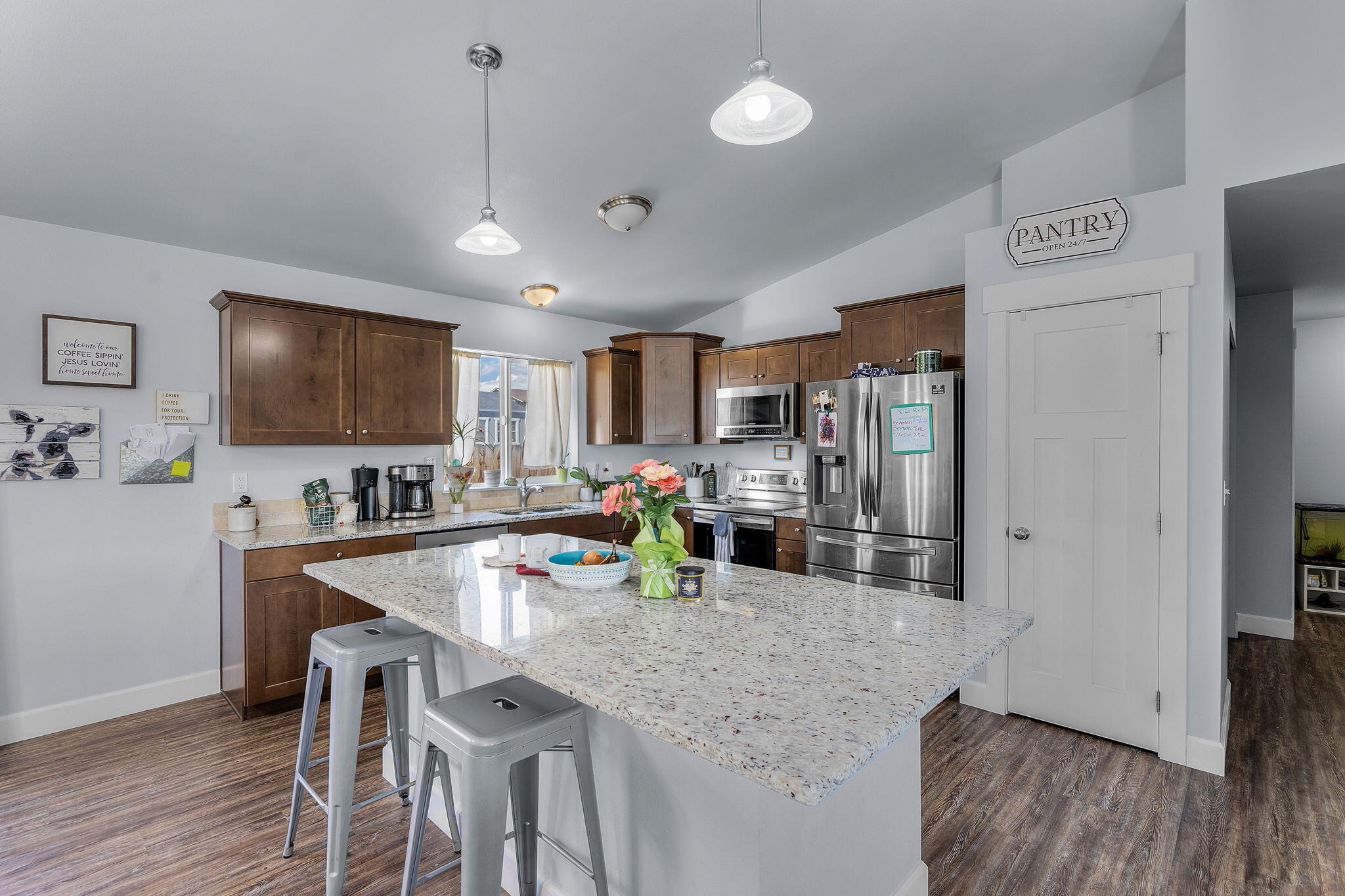 Welcome to 2310 NE Colleen Rd. This 2019 built home offers an open floor plan with a large great room and beautiful kitchen island. The kitchen includes all SS appliances, has ample storage, and plenty of counter space. The primary bedroom has a walk-in closet and private bathroom. Both guest bedrooms are generously sized. 

This home also offers solar panels, that will be paid for in full at closing, so buyer will own them outright. The electric bill is approximately $12/mo. 

The outside space is a blank slate, with a great start. If you've been looking for an outside area to personalize, this if for you! 

With Barnes Butte trail close by and downtown just minutes away, your newer home is ready for you!