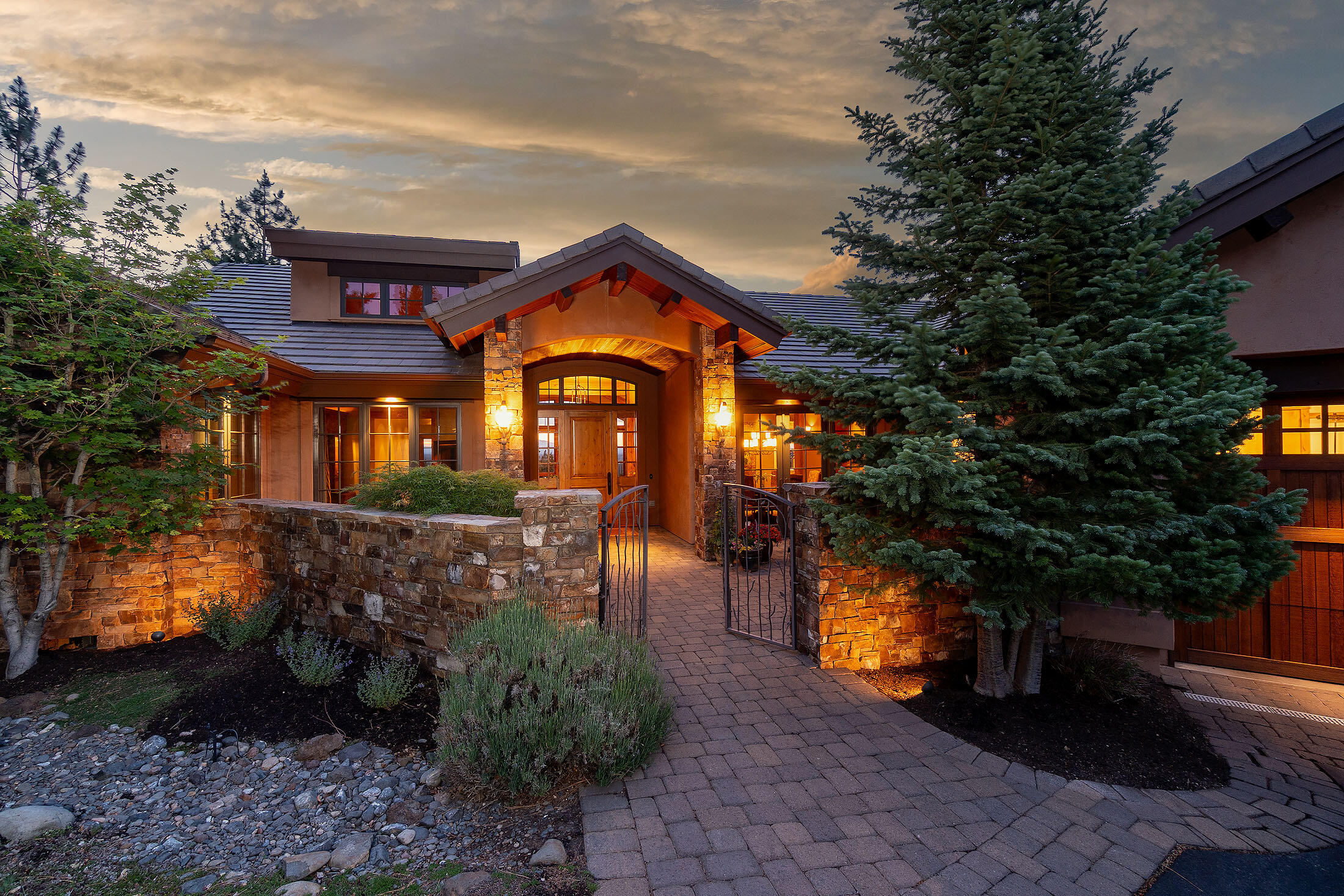 Awbrey Butte - Residential