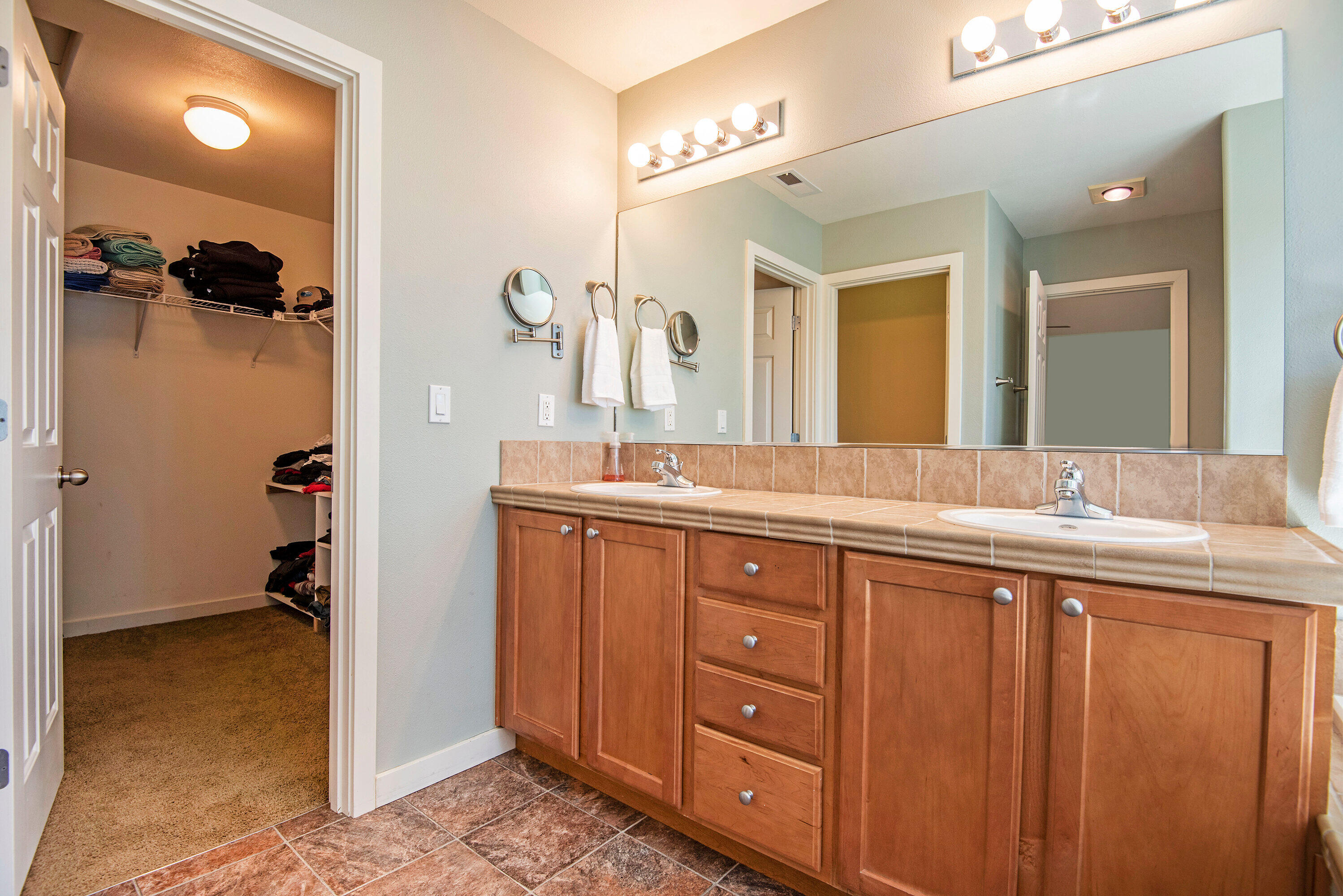 River Canyon Estates - Residential
