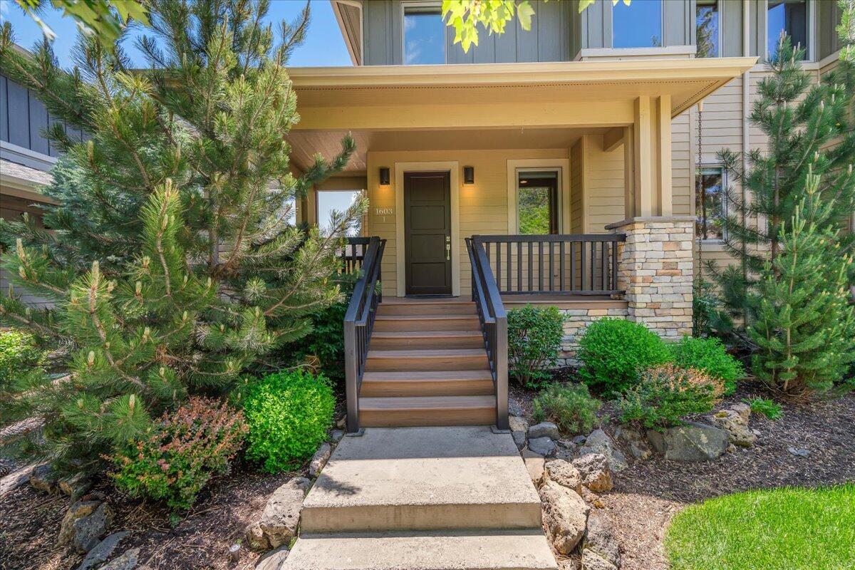 In the heart of NW Bend, stunning townhome offers lock-and-leave lifestyle with an ADU for income generation potential. This energy-efficient home blends clean lines, contemporary finishes, and an open-concept layout. The main house is approximately 1,800 sq ft of thoughtfully designed living space, with 3 bedrooms and 2.5 baths (primary has double sink vanity and walk-in closet). High-end finishes and appliances showcase the home's modern appeal; a beautiful kitchen island is a focal point for cooking and entertaining. The attached ADU is a self-contained studio apartment with a full kitchen and bathroom—ideal for guests, rental income, or a private retreat. Also includes a generous 2-car garage and an extra storage unit. With yard care/snow removal handled by the HOA, this location delivers a low-maintenance, high-quality way of living. Walkable to the vibrant Newport Market and Galveston corridors, and close to downtown and Drake Park, putting the best of Bend at your doorstep.
