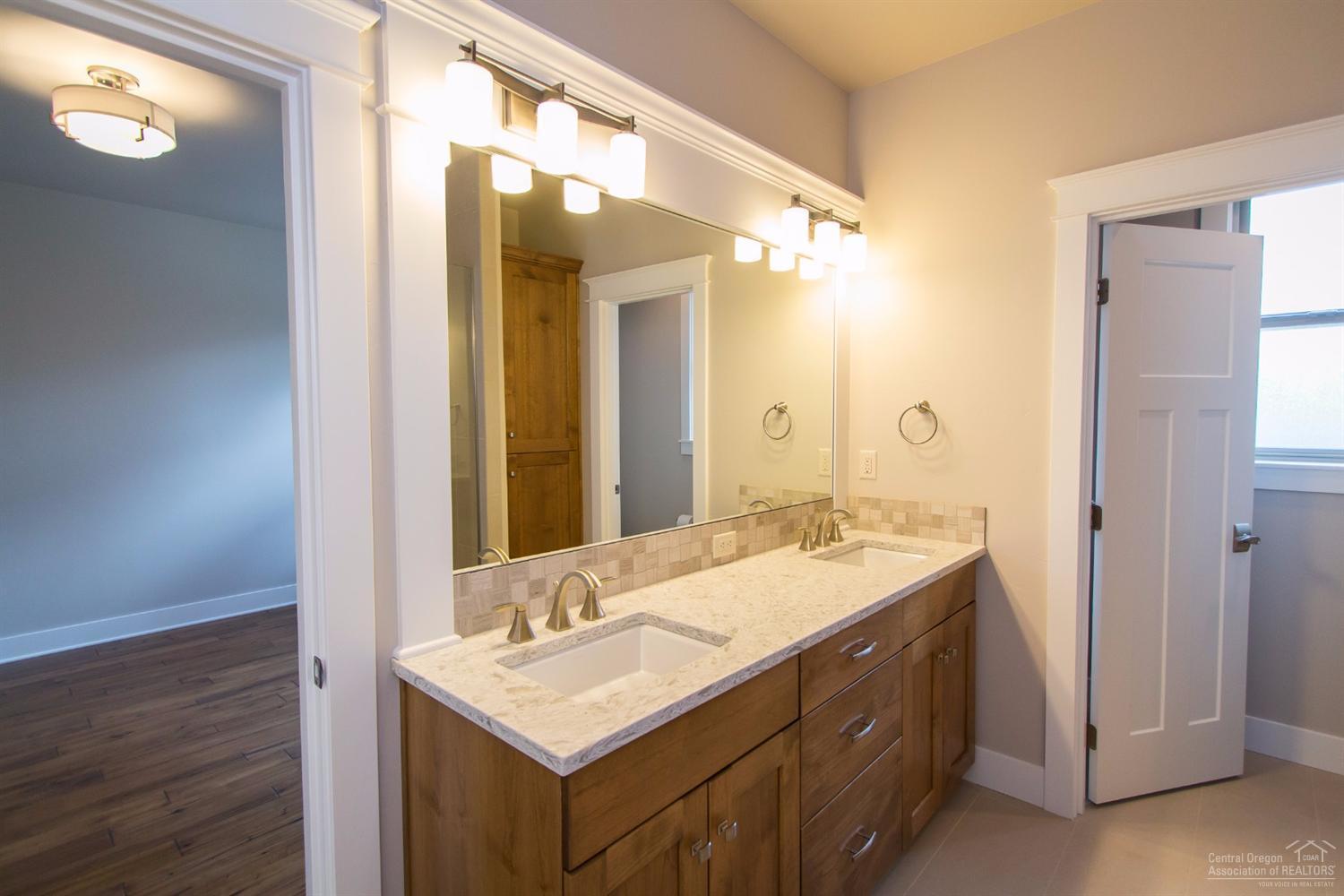 NorthWest Crossing - Residential