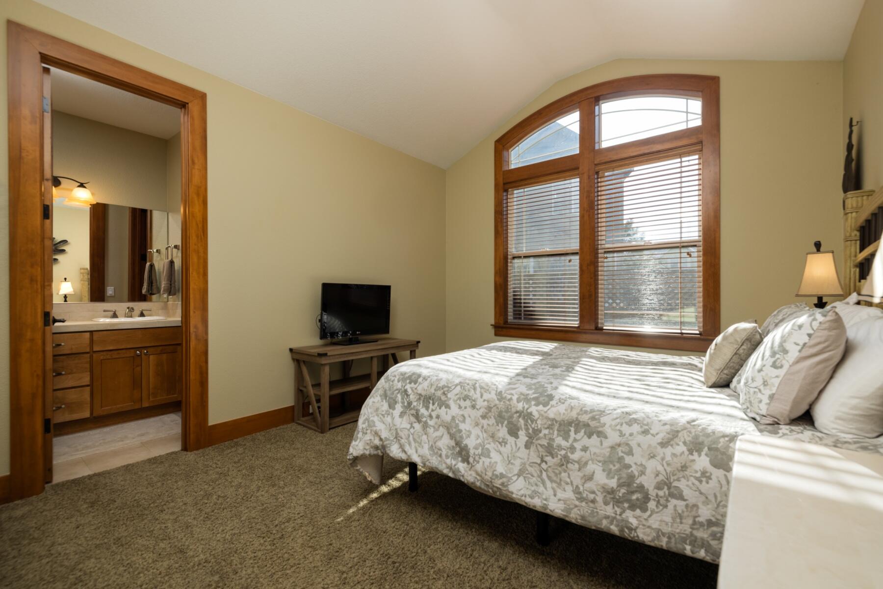 River Canyon Estates - Residential