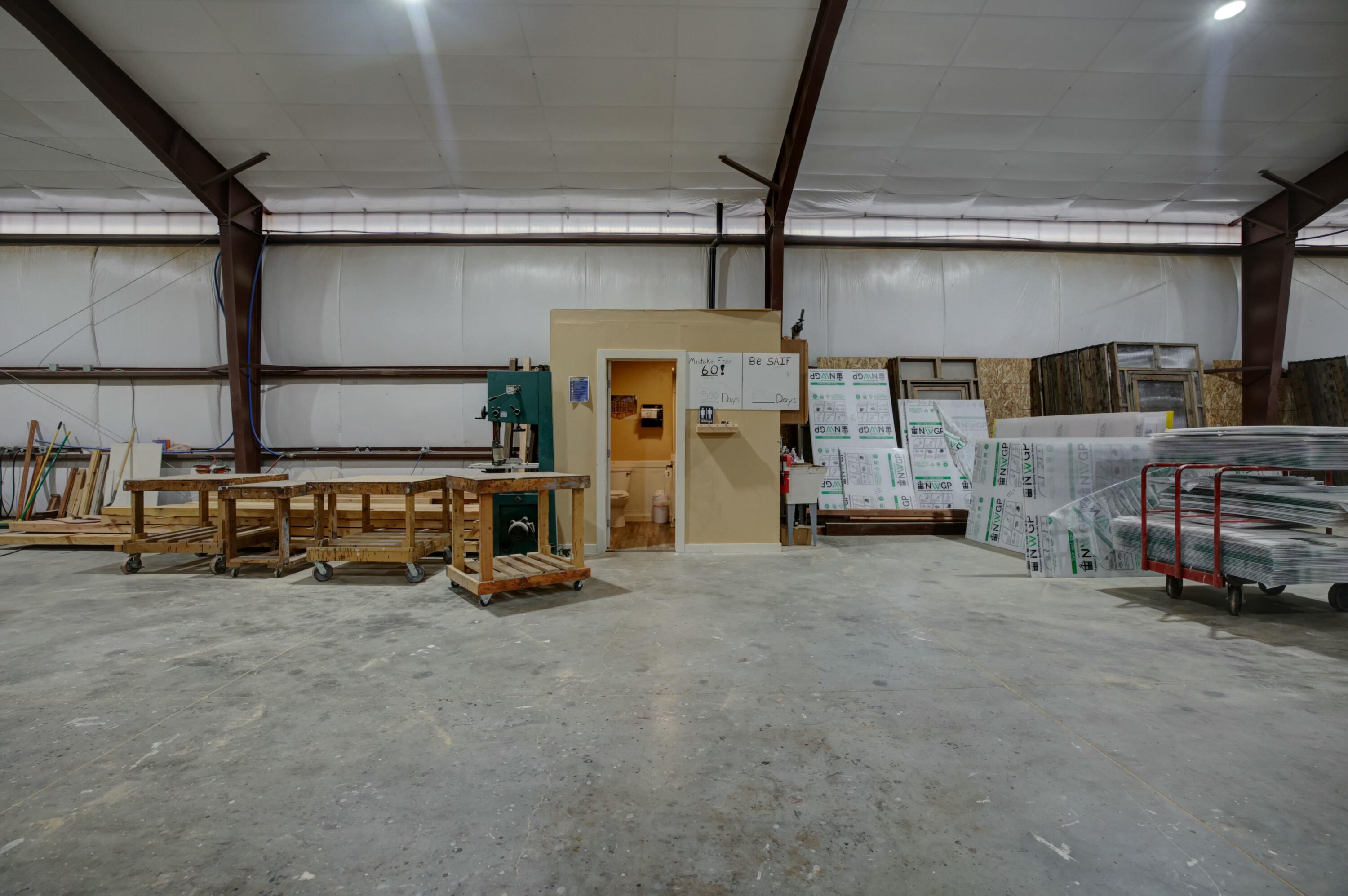 Crr16 - Commercial Sale
