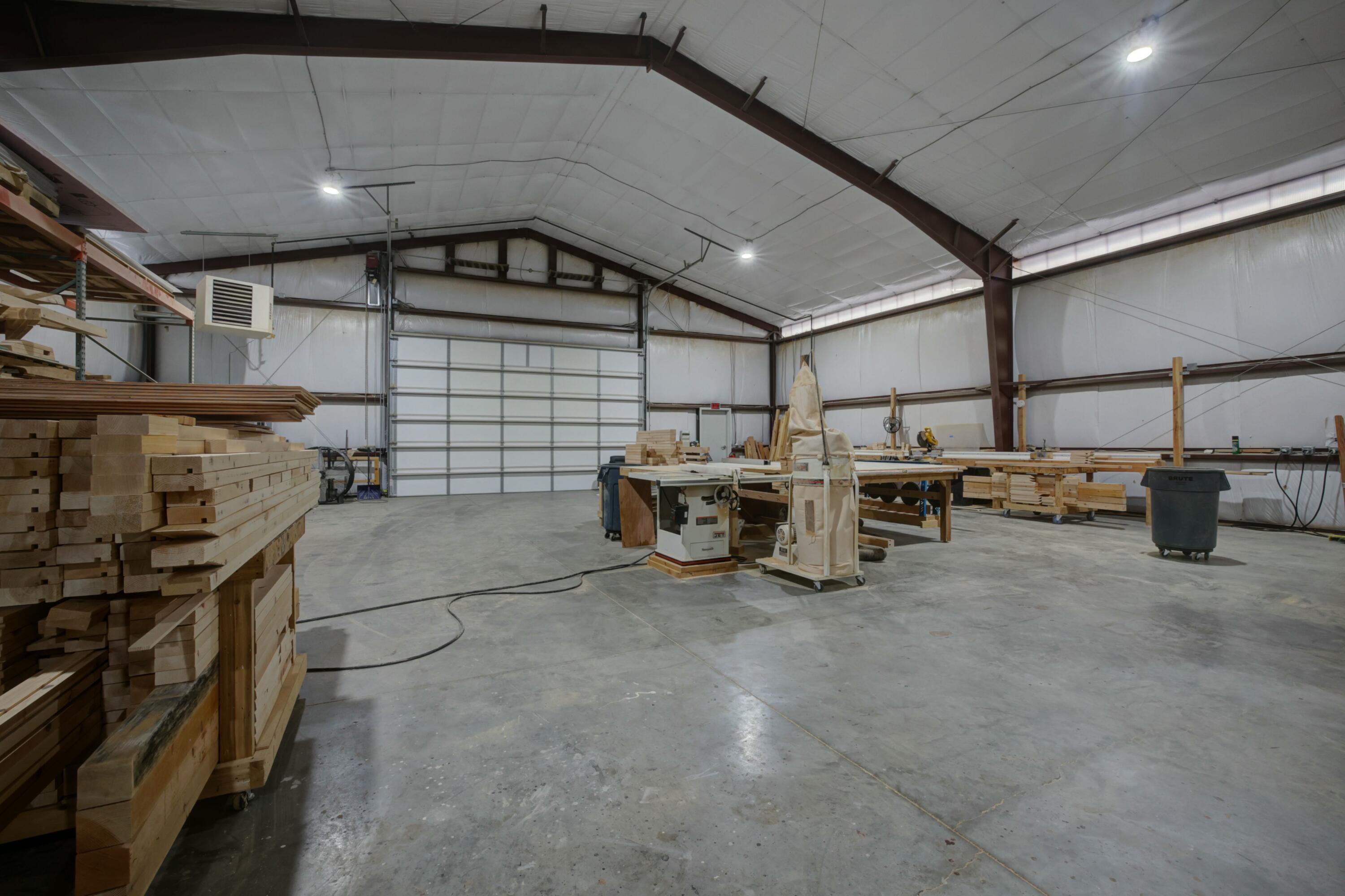 Crr16 - Commercial Sale