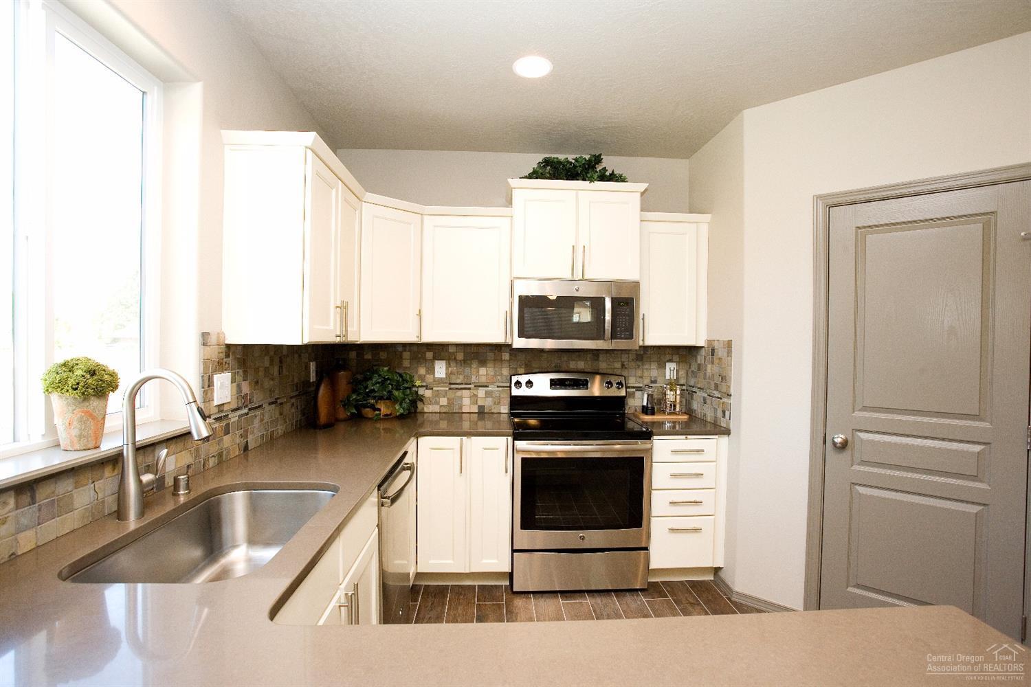 Cascade Heights - Residential