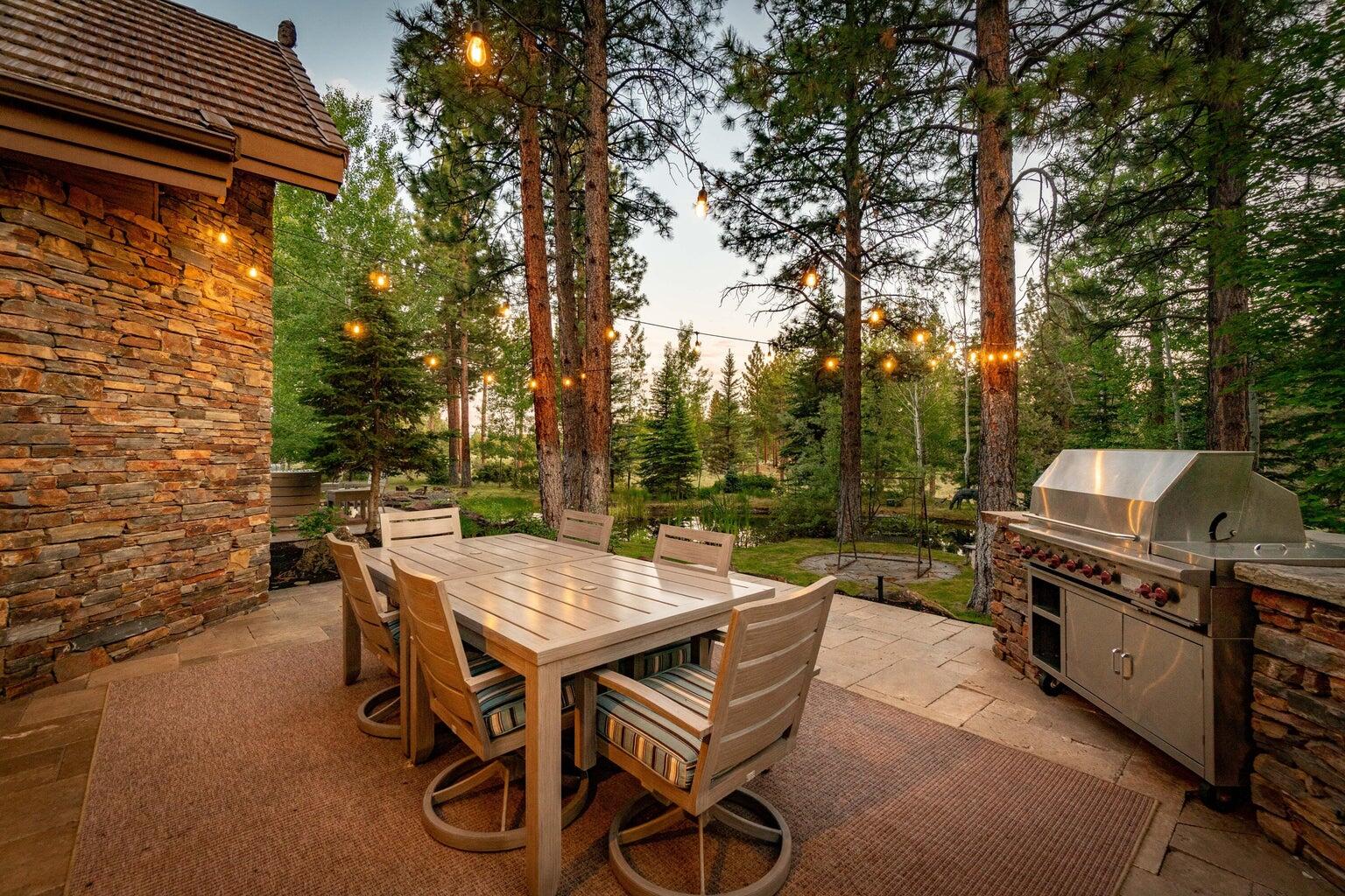 The Highlands at Broken Top - Residential
