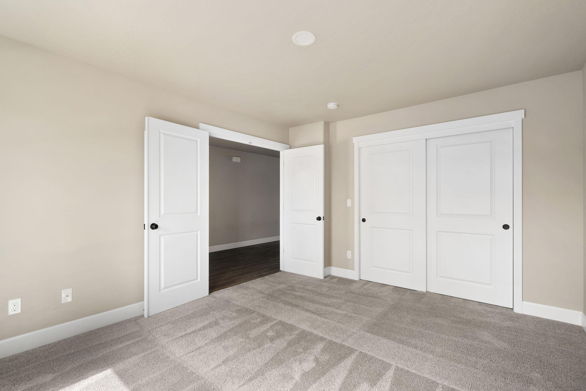 Dry Canyon - Residential