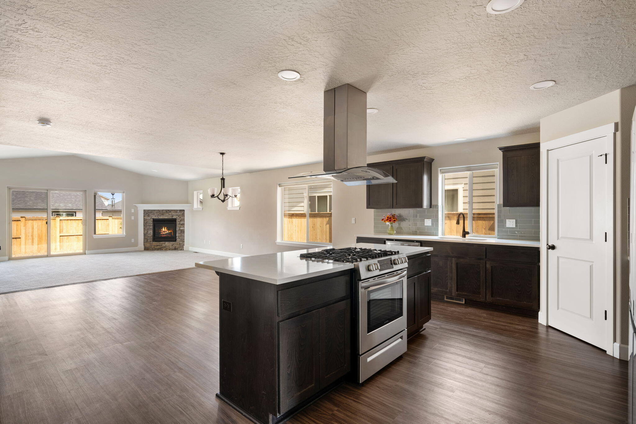 Dry Canyon - Residential