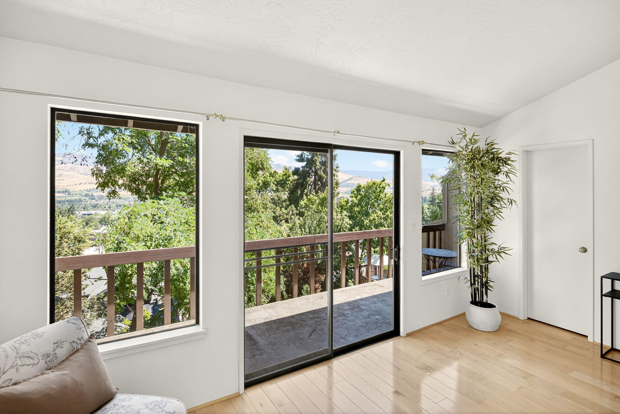Ravenwood Townhomes - Residential