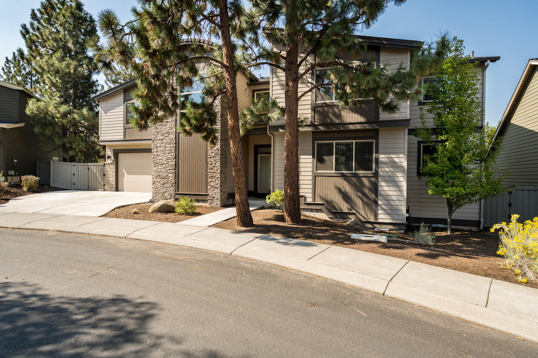 Awbrey Woods - Residential