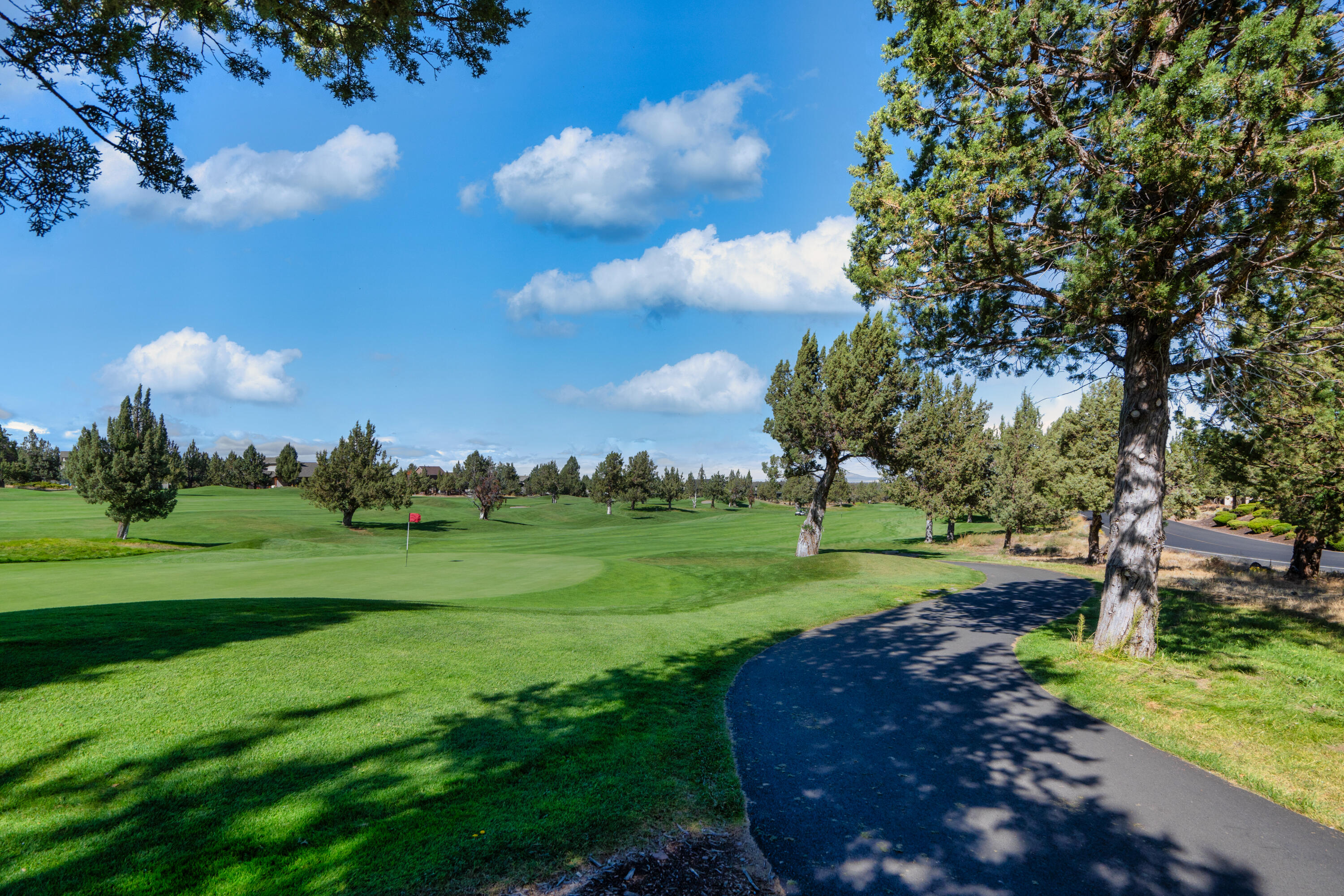 Eagle Crest - Residential