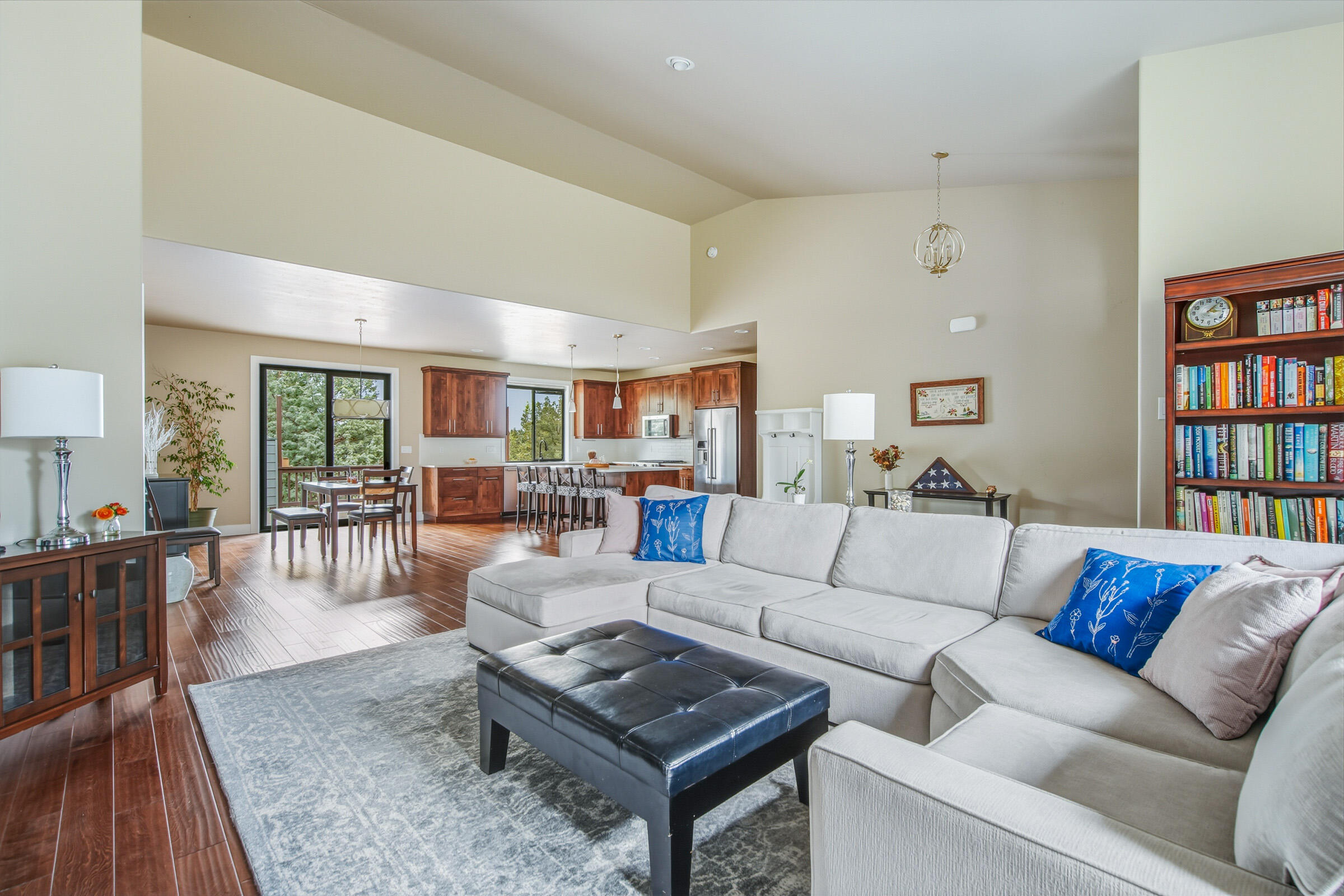Eagle Crest - Residential
