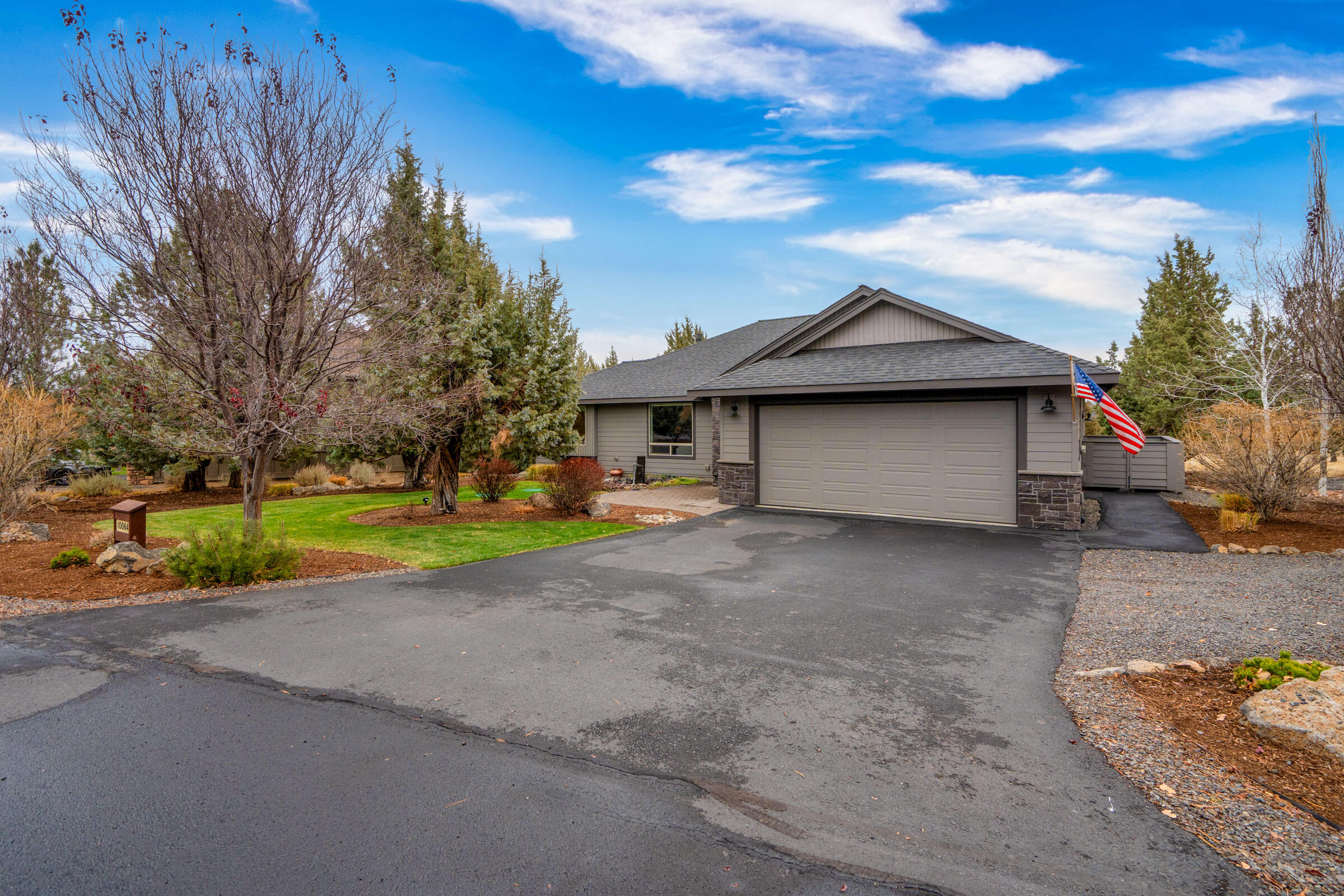 Eagle Crest - Residential