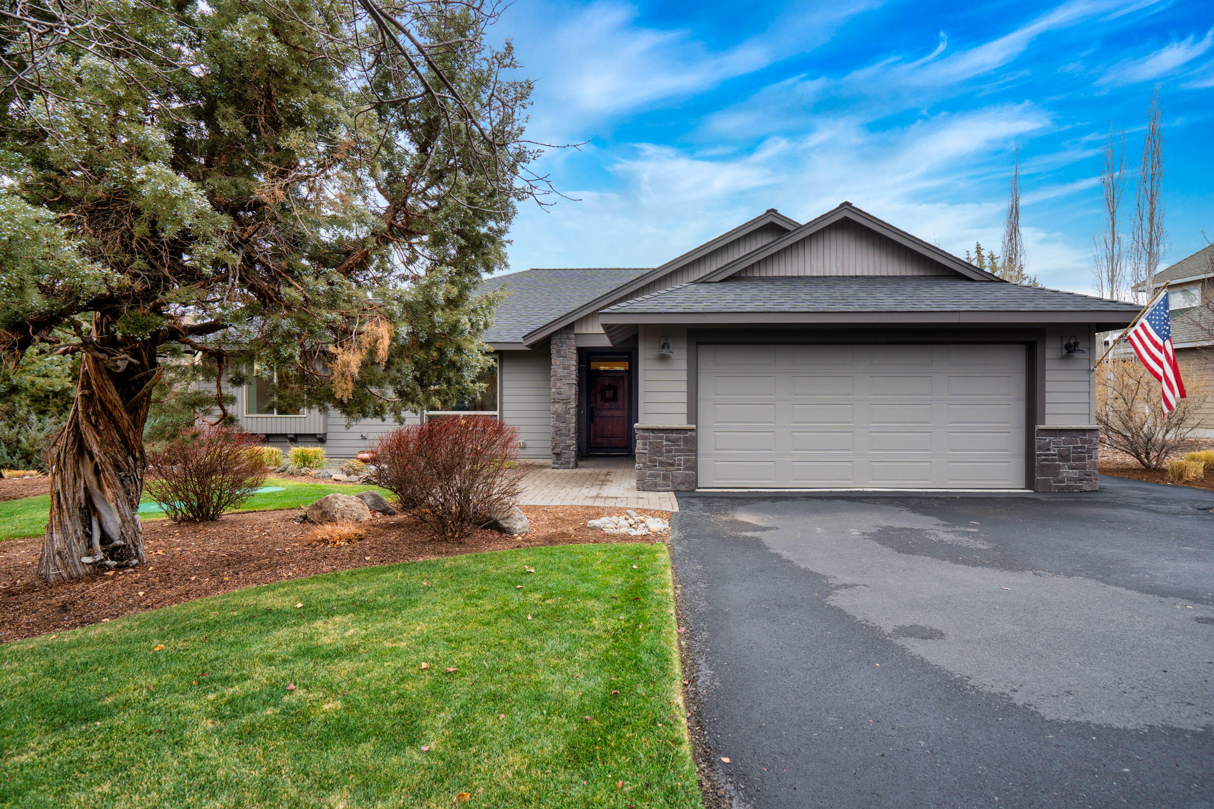 Eagle Crest - Residential