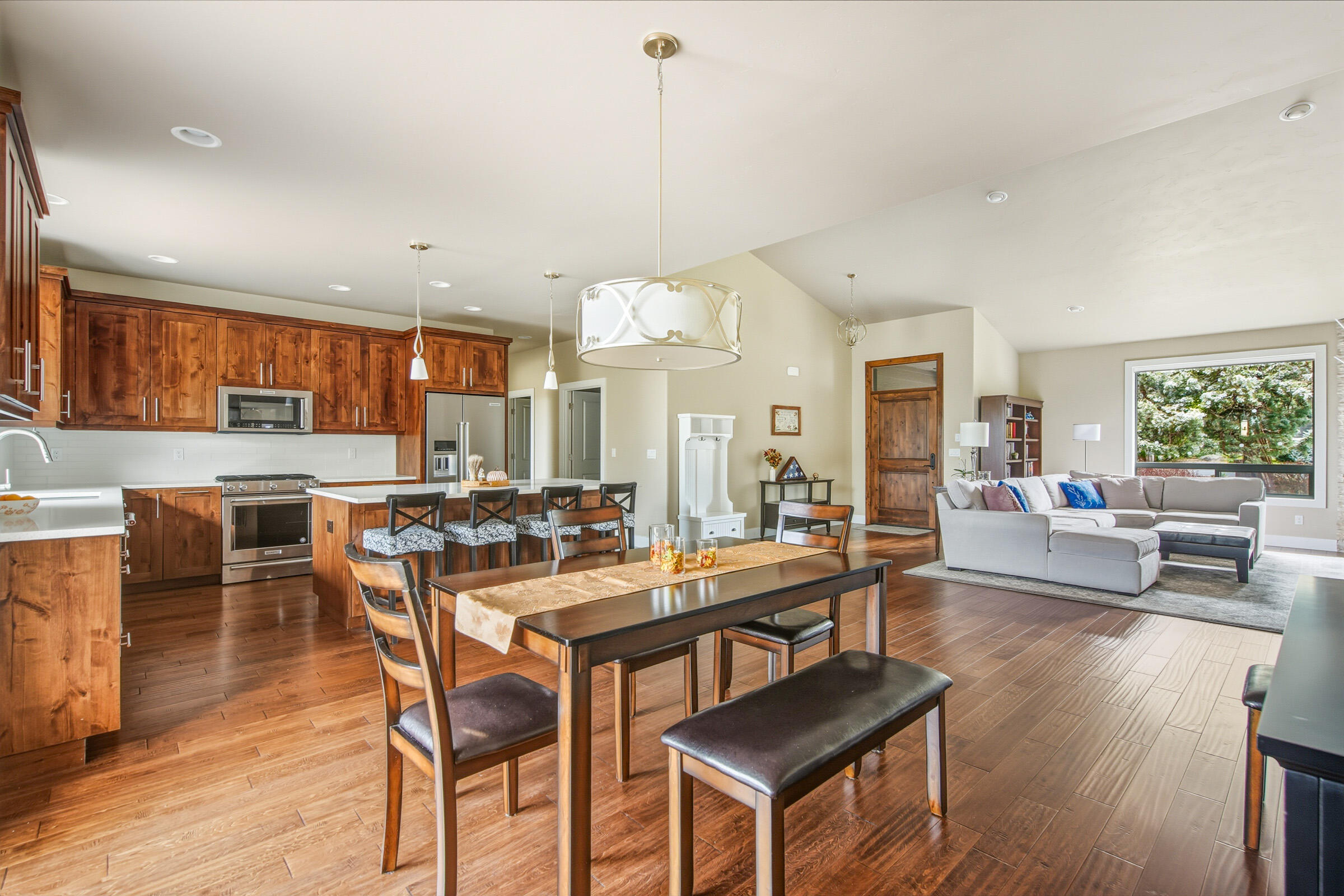 Eagle Crest - Residential