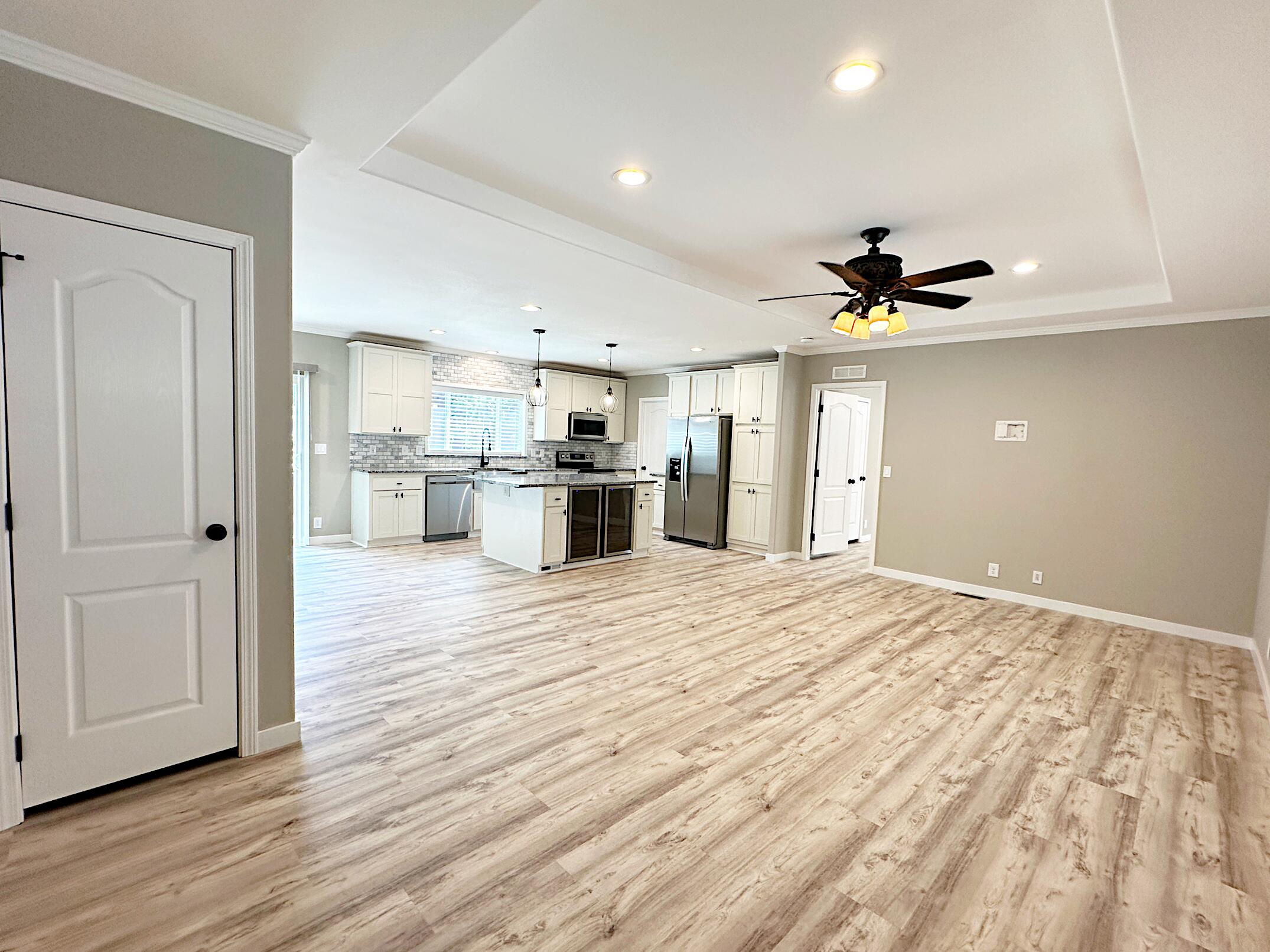Romaine Village - Residential