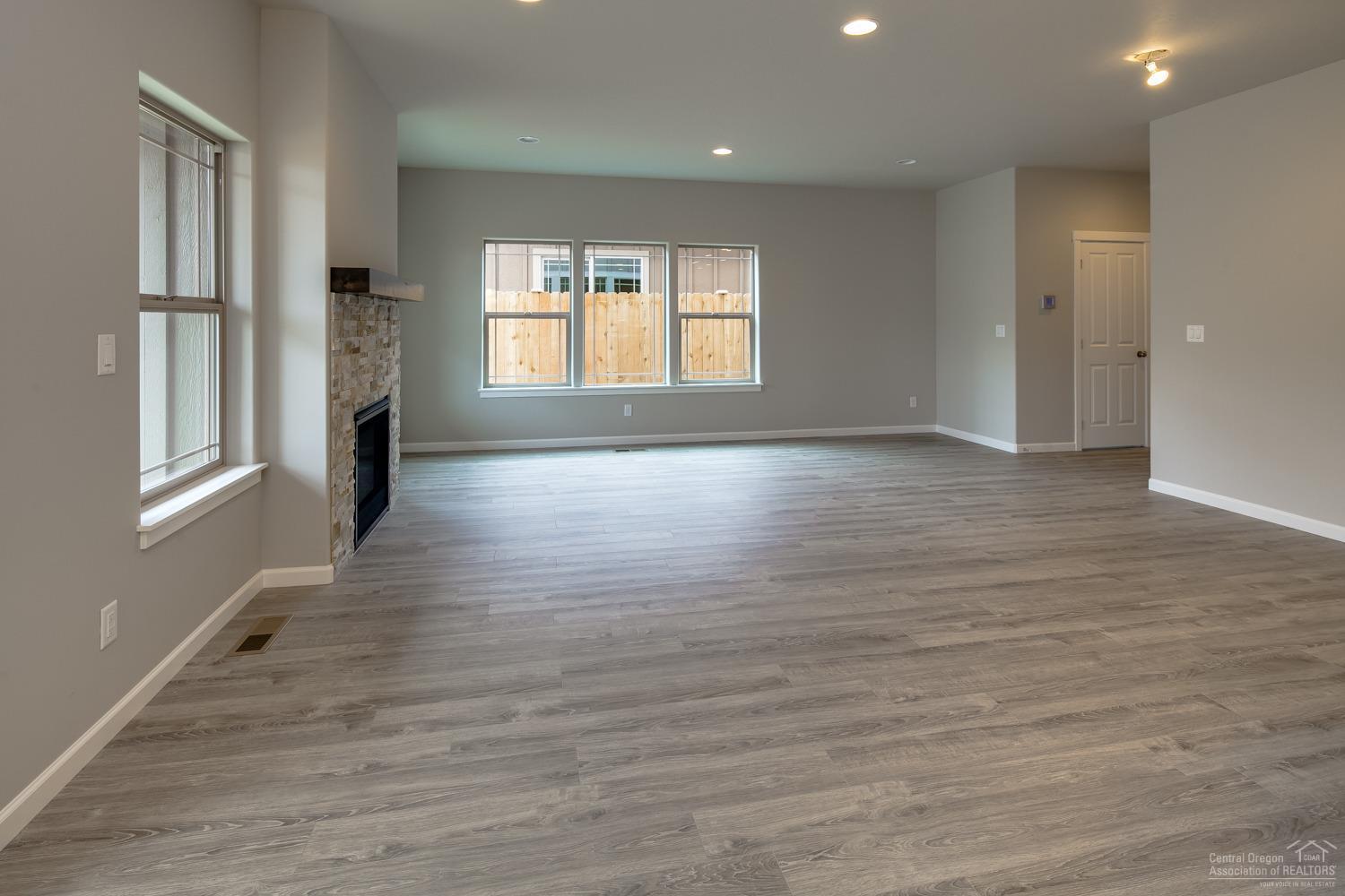 Fieldstone Crossing - Residential