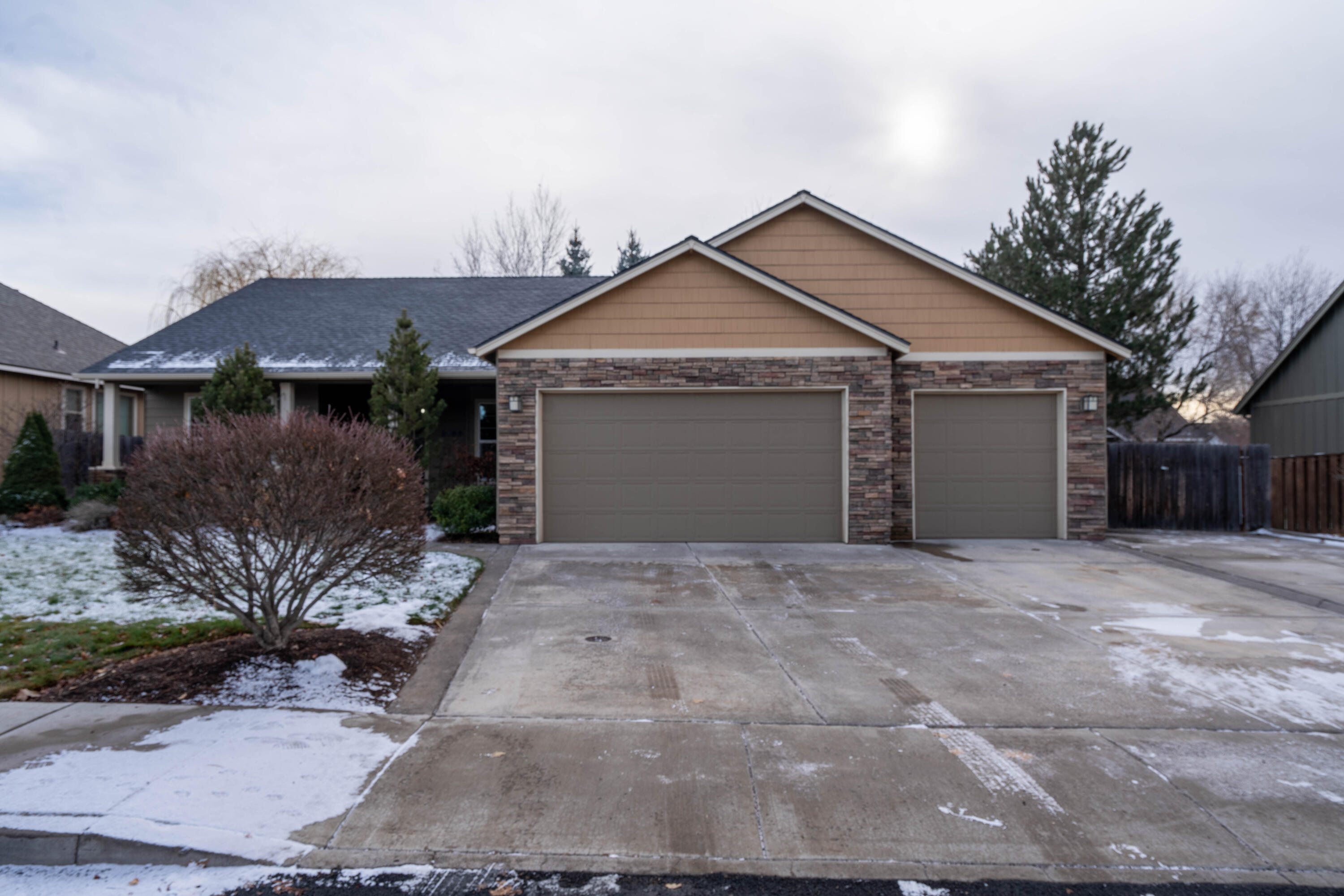 Sterling Pointe - Residential