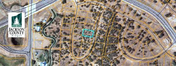 Don't miss this attractively priced, shovel ready lot for sale in Medford's premier subdivision: Bella Vista Heights. Unlike most developments in East Medford, there is NO minimum building square footage requirement, all building designs to be approved by the Architectural Review Committee. Seller is offering courtesy to builders; multiple lot purchase discounts available. Call for details. Lot 46.