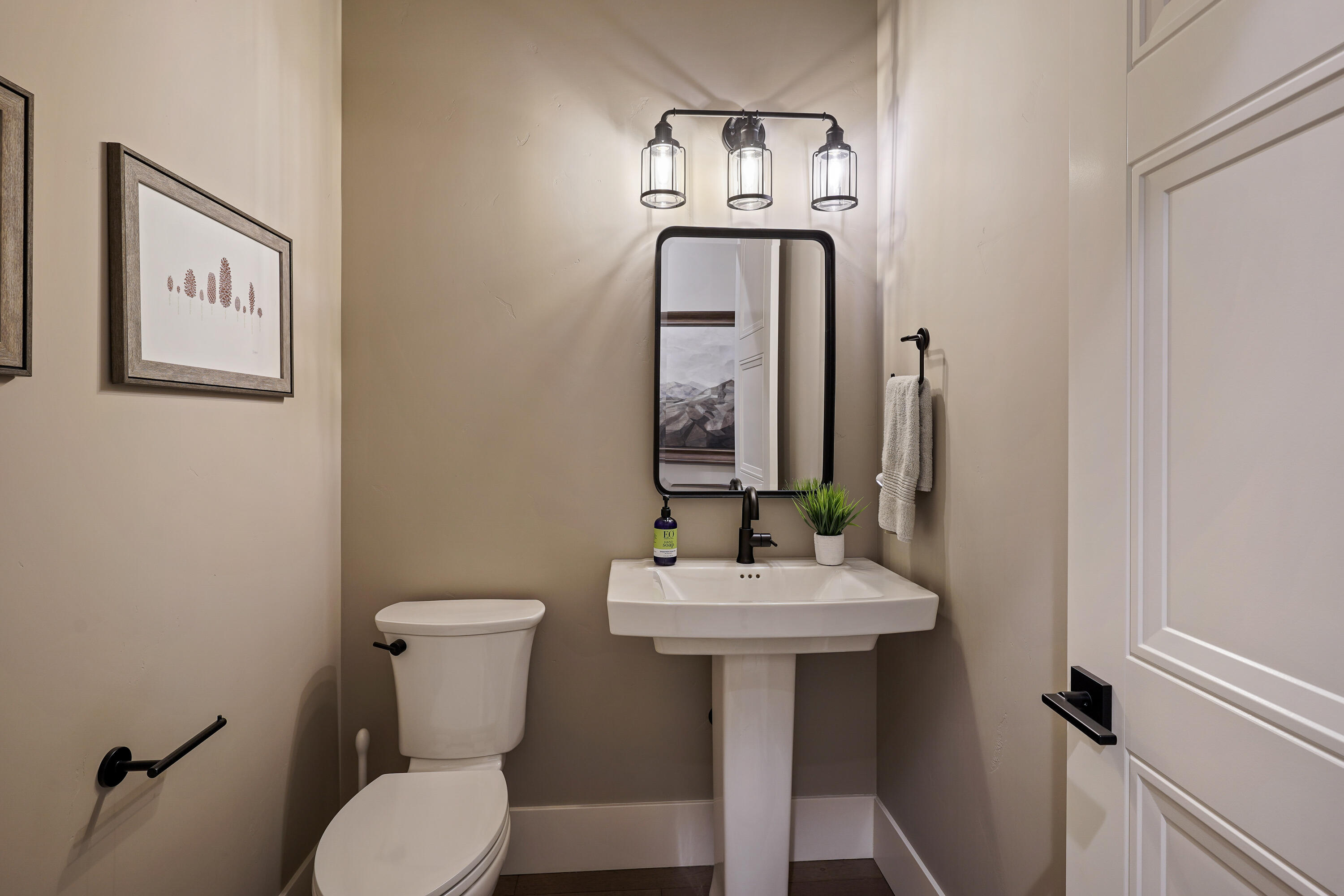 Ridge At Eagle Crest - Residential