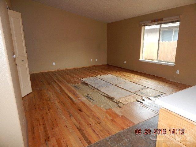 Huntington Meadows - Residential