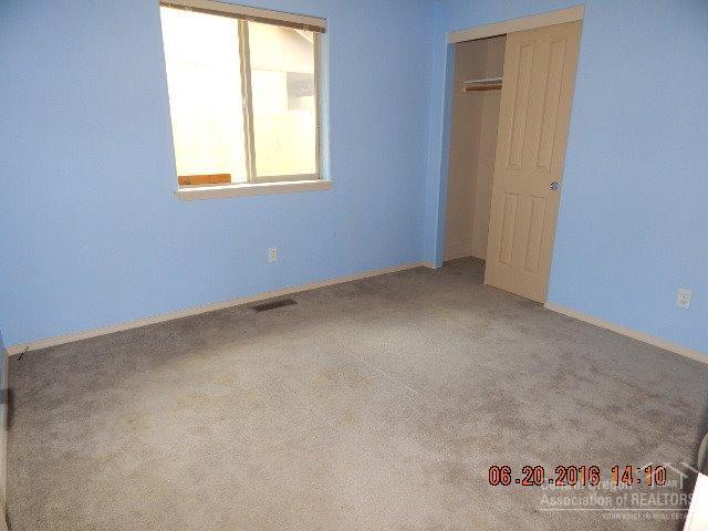 Huntington Meadows - Residential