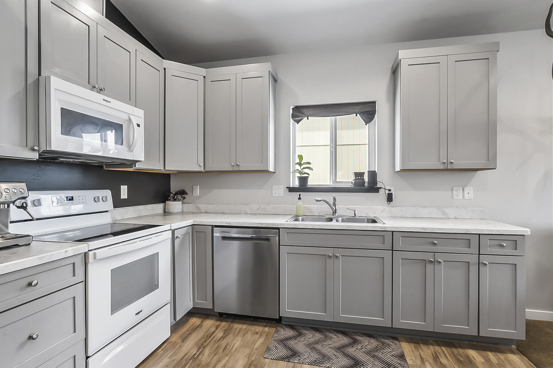 Huntington Meadows - Residential