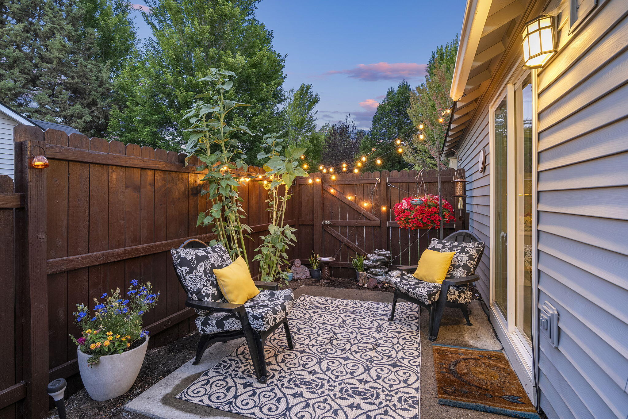 Larkspur - Residential