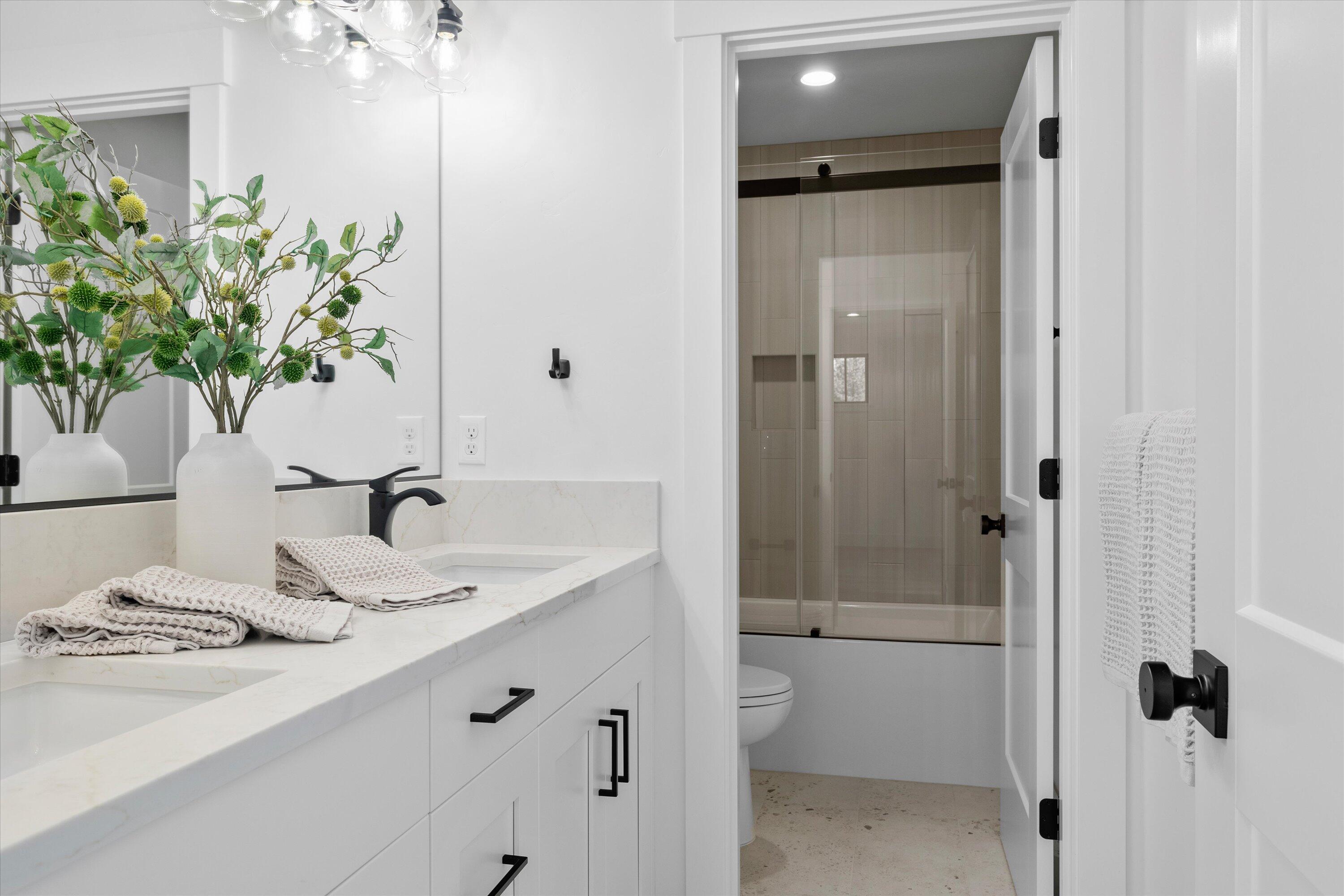 Discovery West Phase 3 - Residential