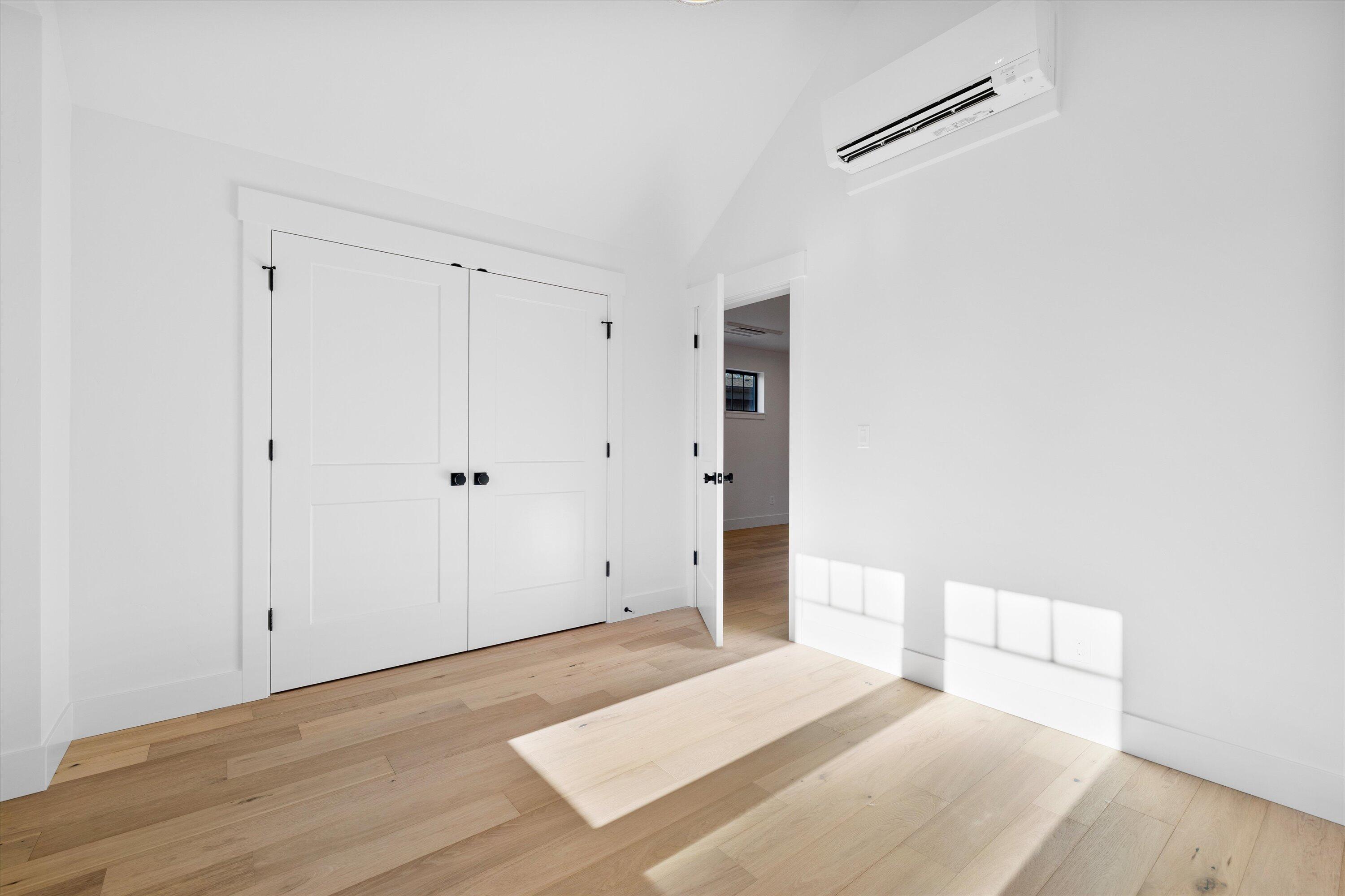 Discovery West Phase 3 - Residential