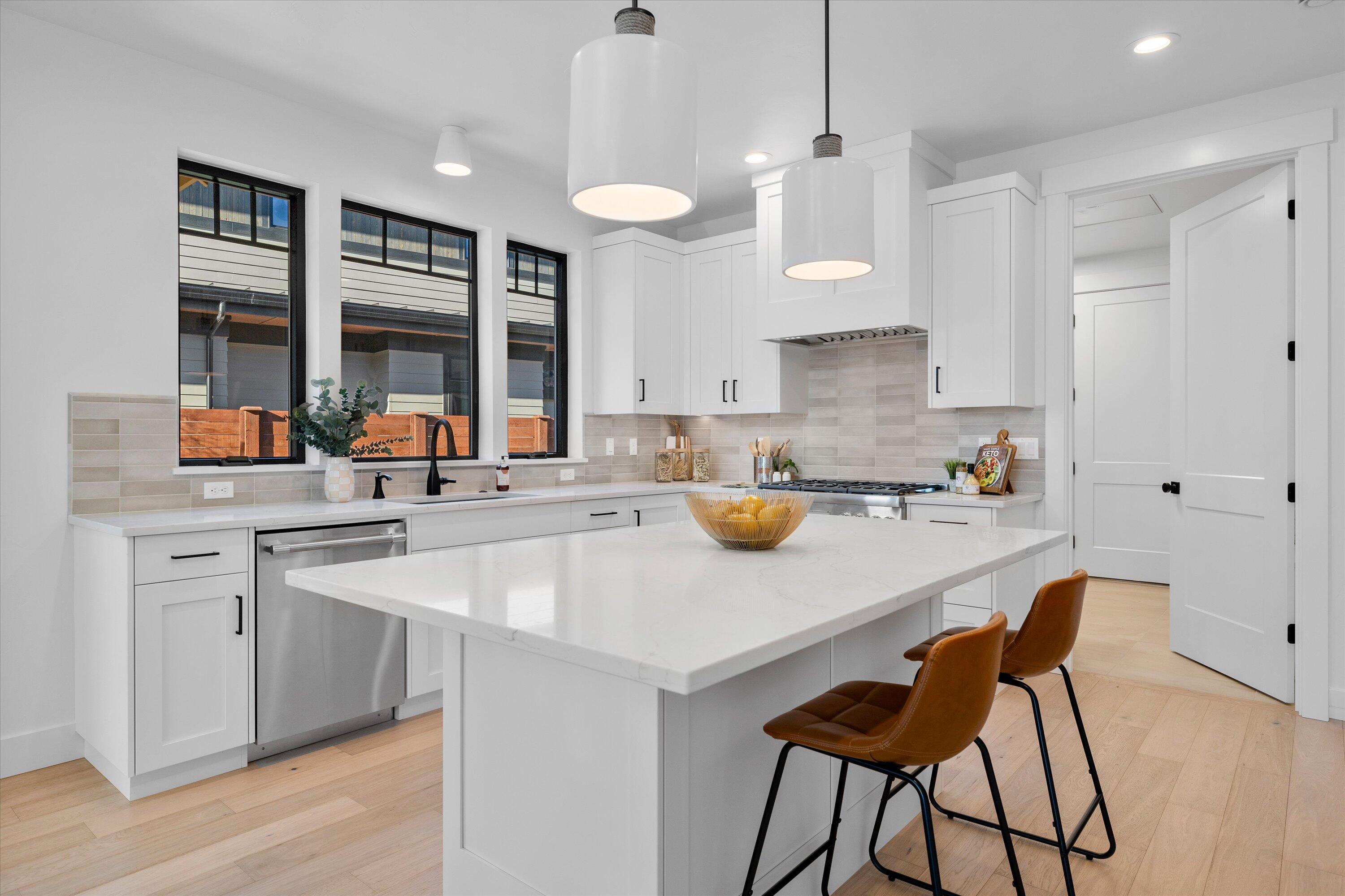 Discovery West Phase 3 - Residential