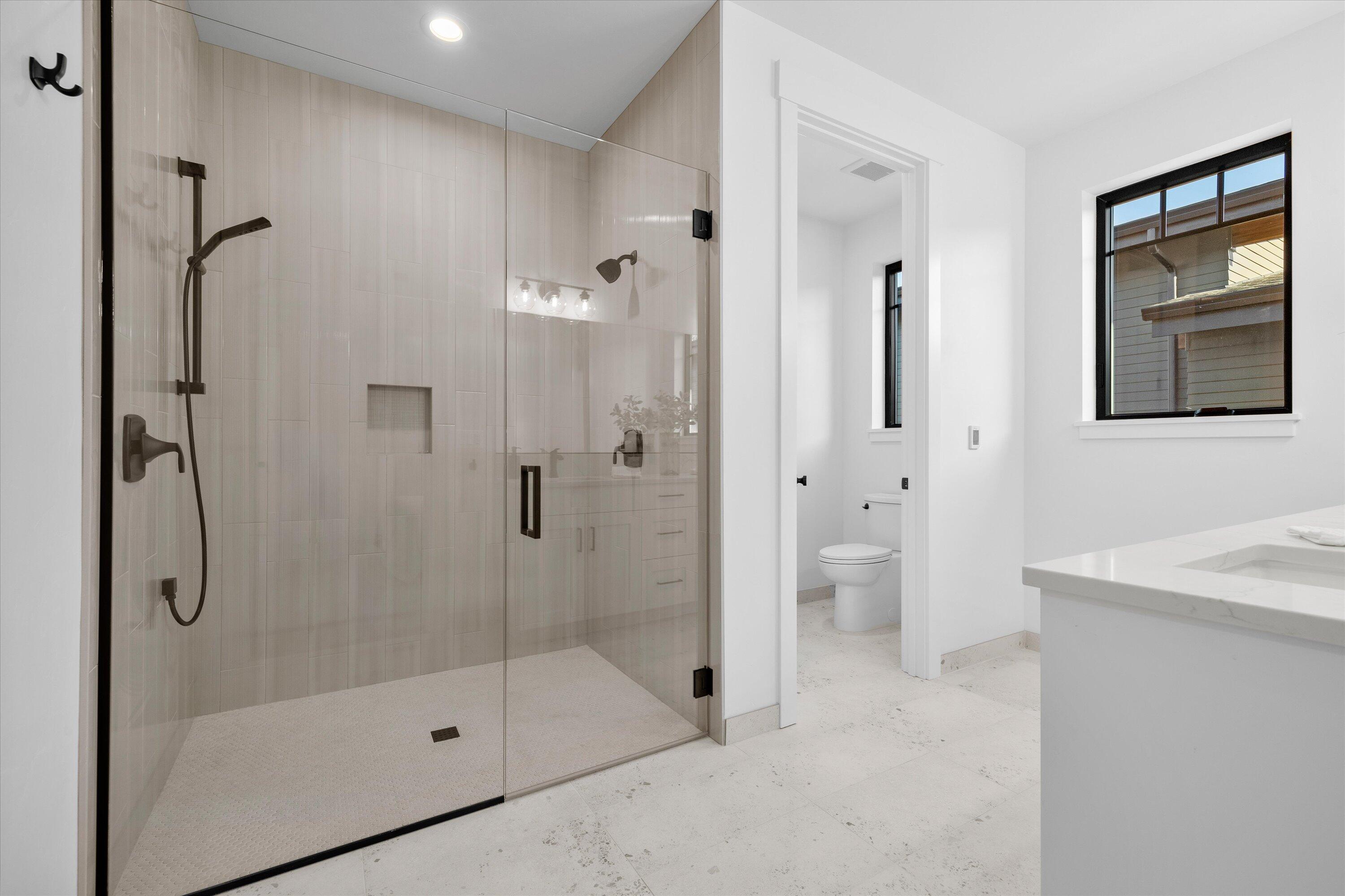 Discovery West Phase 3 - Residential
