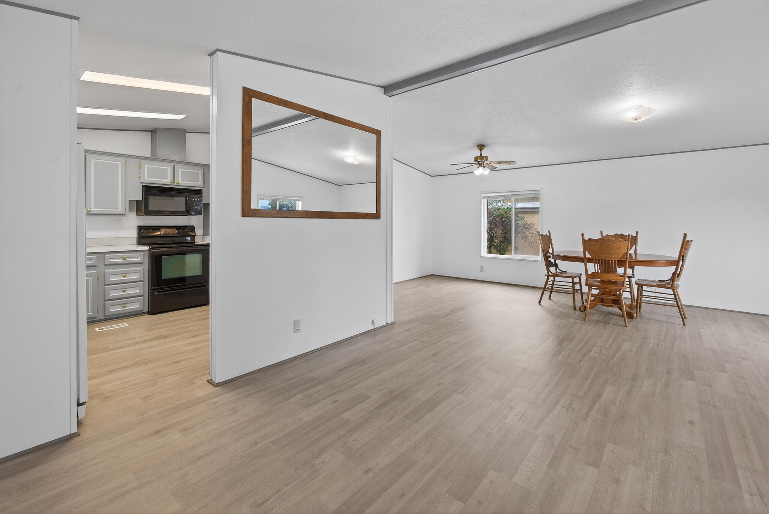 Terrace Mobile Plaza - Residential