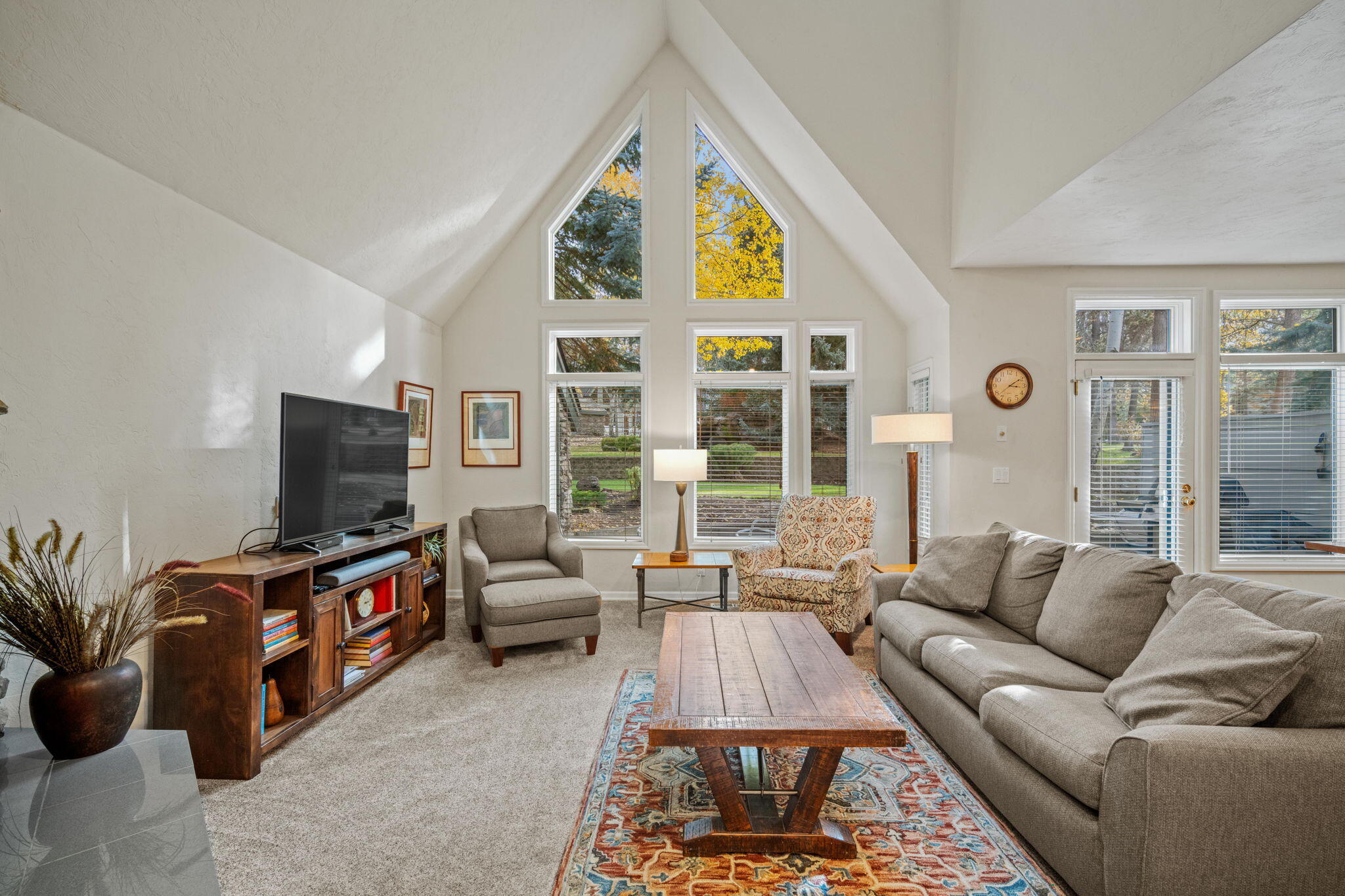 StoneTH - Residential