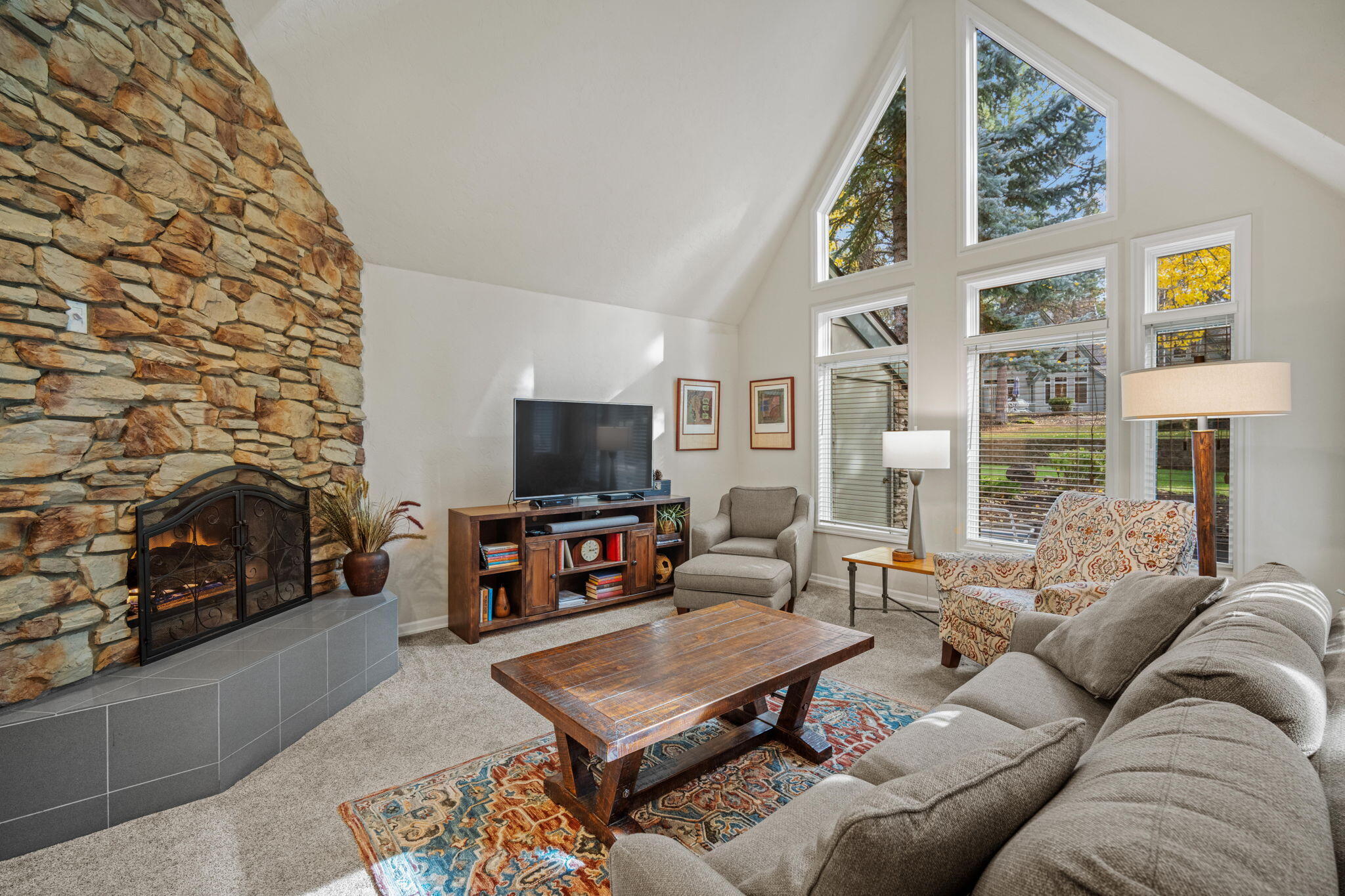 StoneTH - Residential