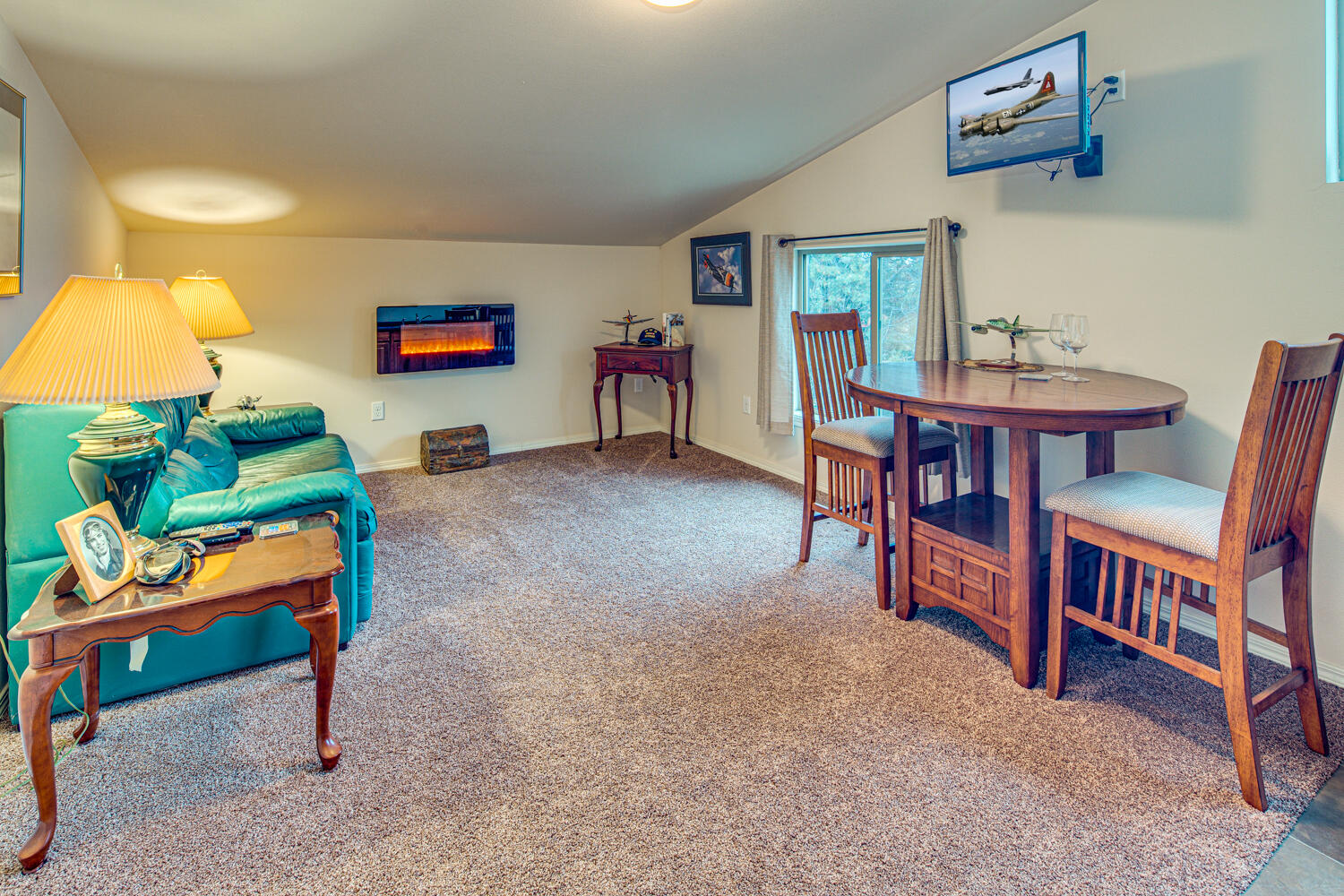 Mountain Ridge Est. - Residential