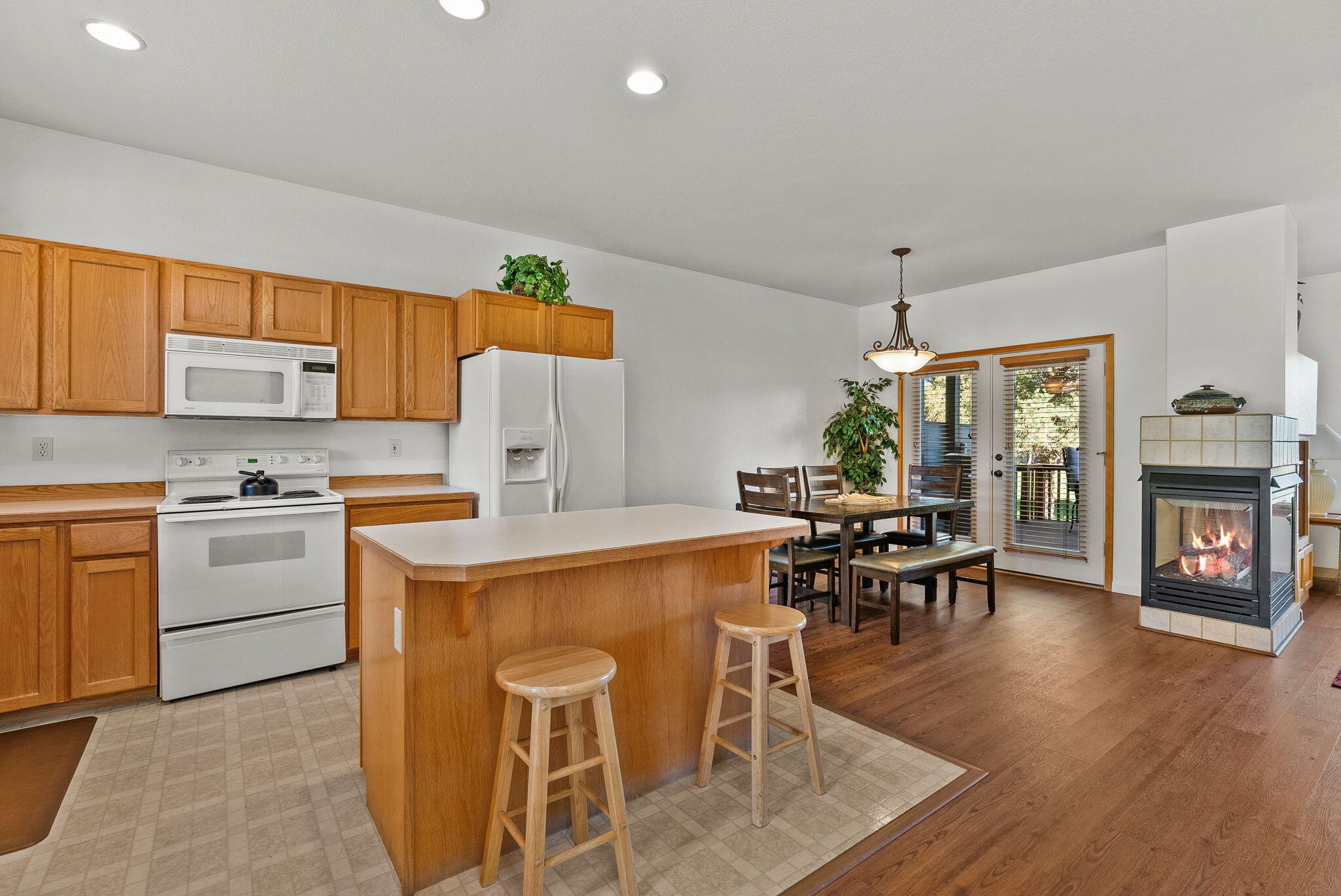 Eagle Crest - Residential