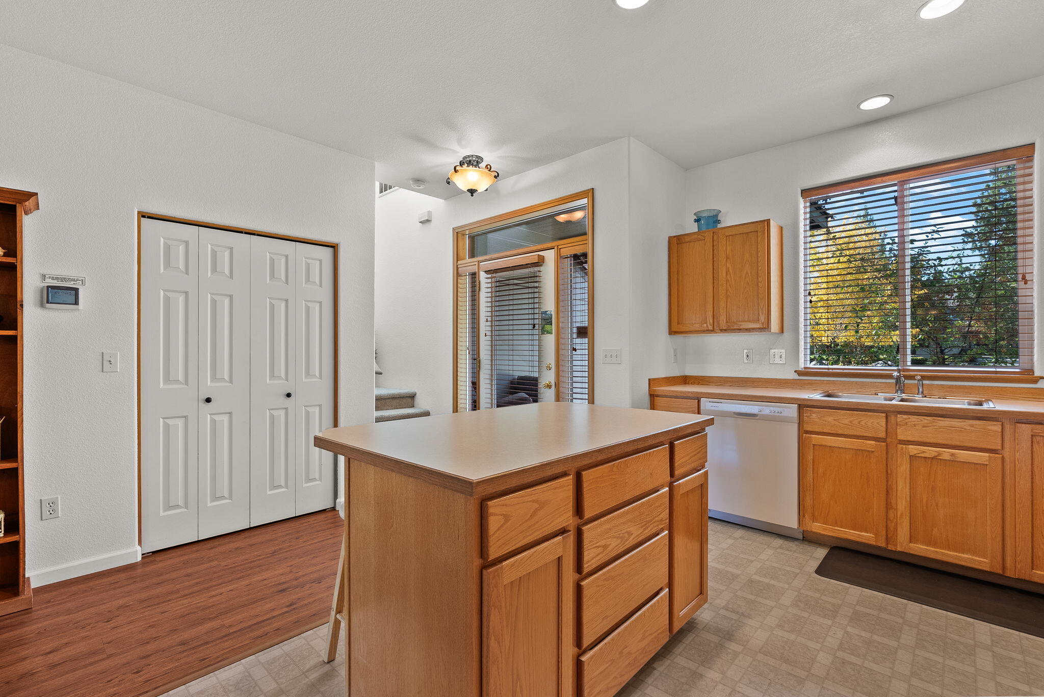 Eagle Crest - Residential