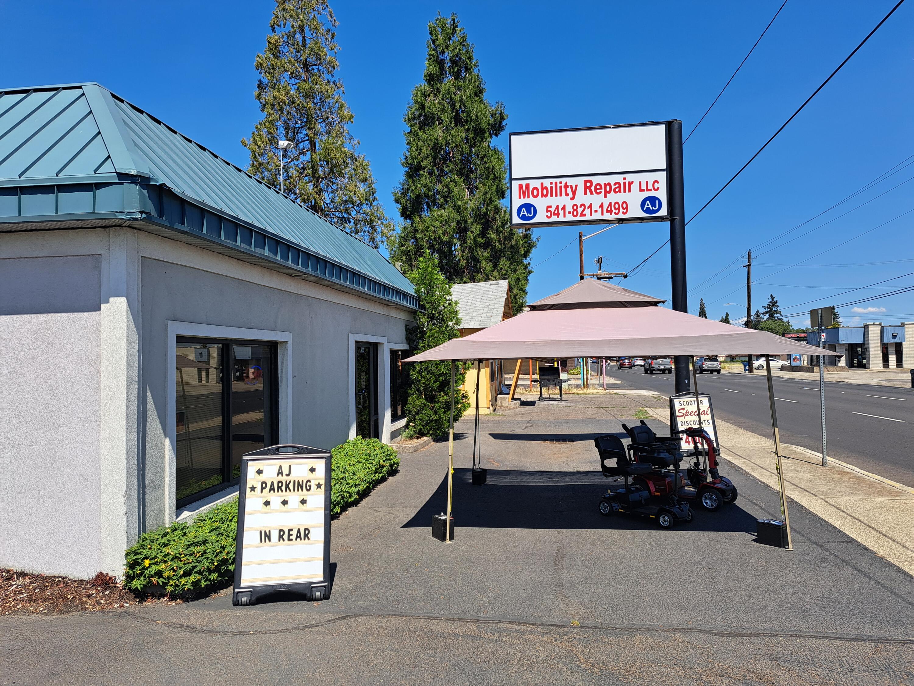 Turn key business and realestate with training / coach. Enjoy the fruits of the fast growing and stable Power Chair / electric wheel chair sales and repair business.  Great location in Medford between Riverside and Central Ave. 2 lots-one with the 1400 sq ft building and one for parking of 6-7 spaces. Zoned C-R. Business includes building, property, customer base, all office equipment and desks plus training! Seller is wanting/willing to take on a Buyer Partner for a 90 day period of time and consulting while the Buyer is setting up business and learning the ropes.
Listing is associated with MLS #220206731