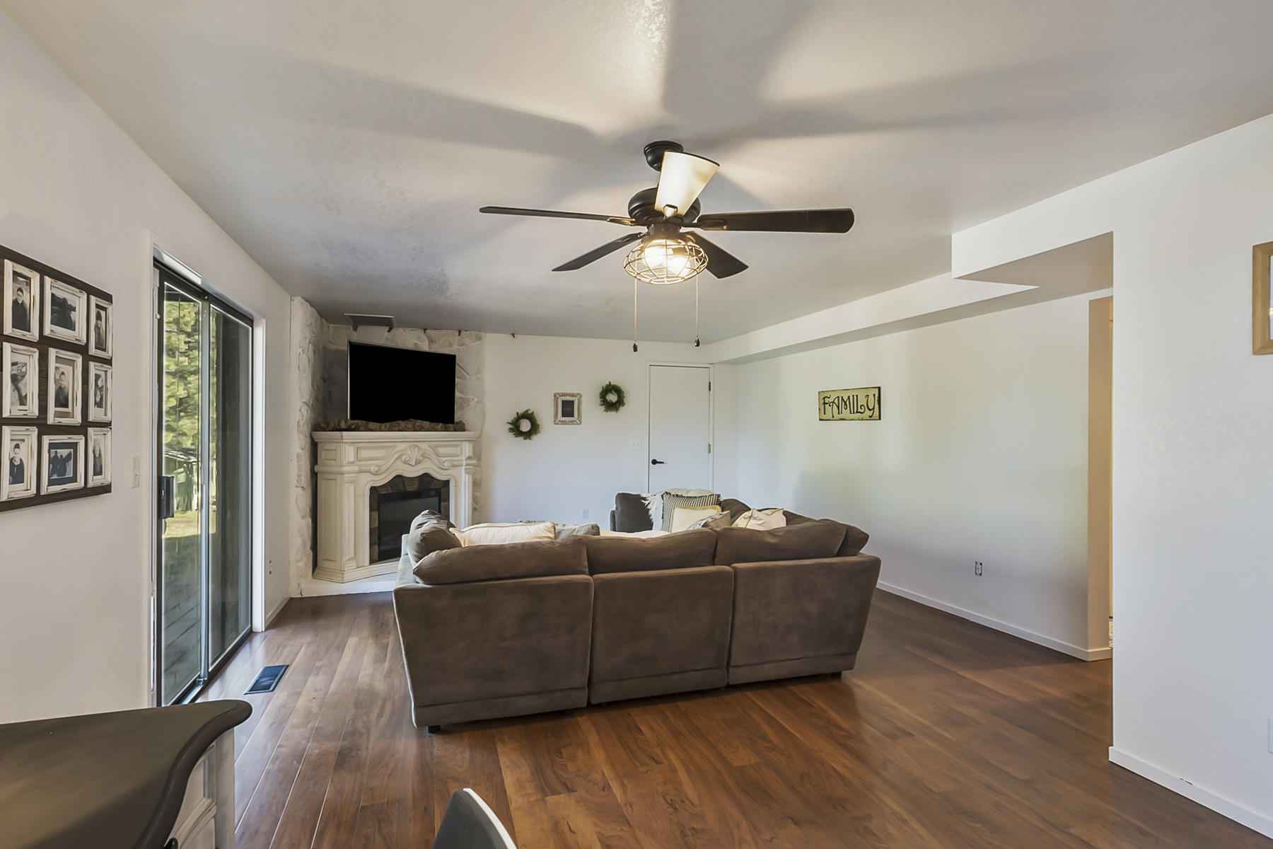 Woodside Ranch - Residential